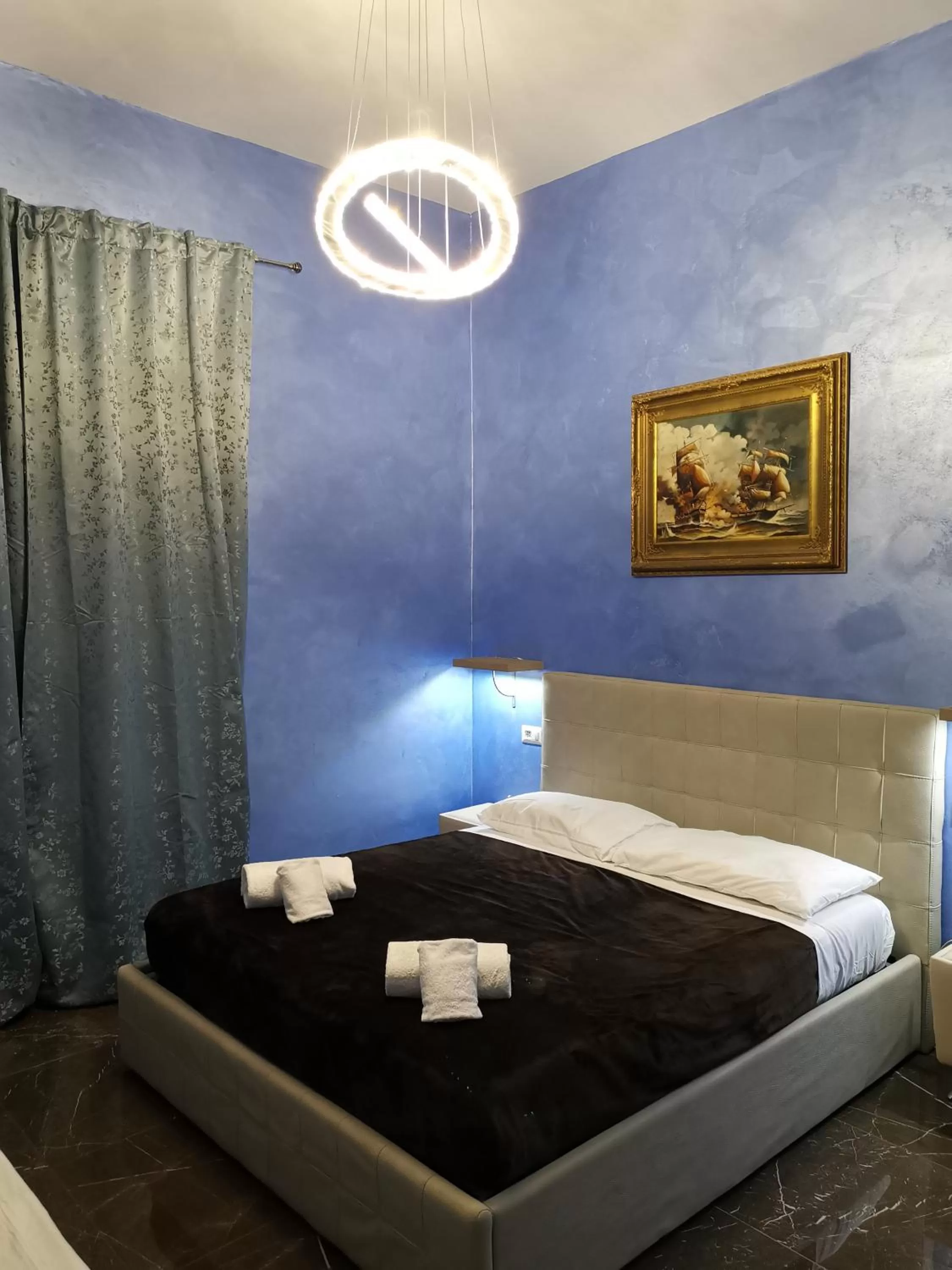 Bed in B&B Roma Royal Residence