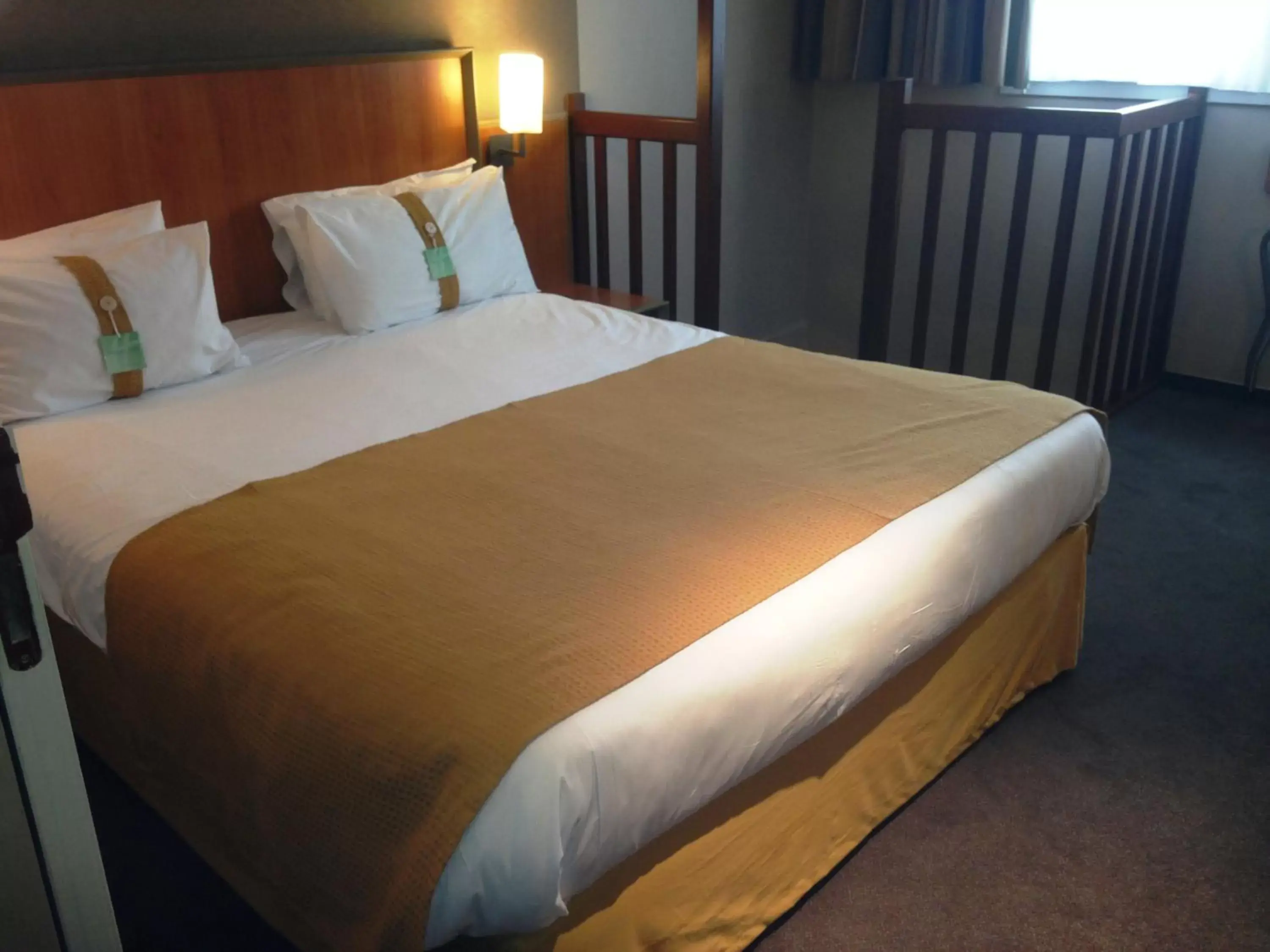 Photo of the whole room, Bed in Holiday Inn Calais-Centre, an IHG Hotel
