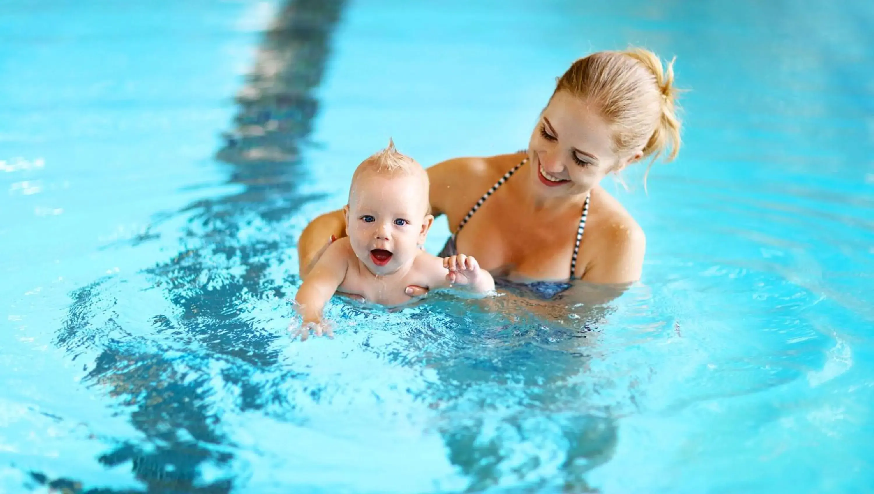 Swimming pool, Children in Traveller's Inn Prince Edward Island