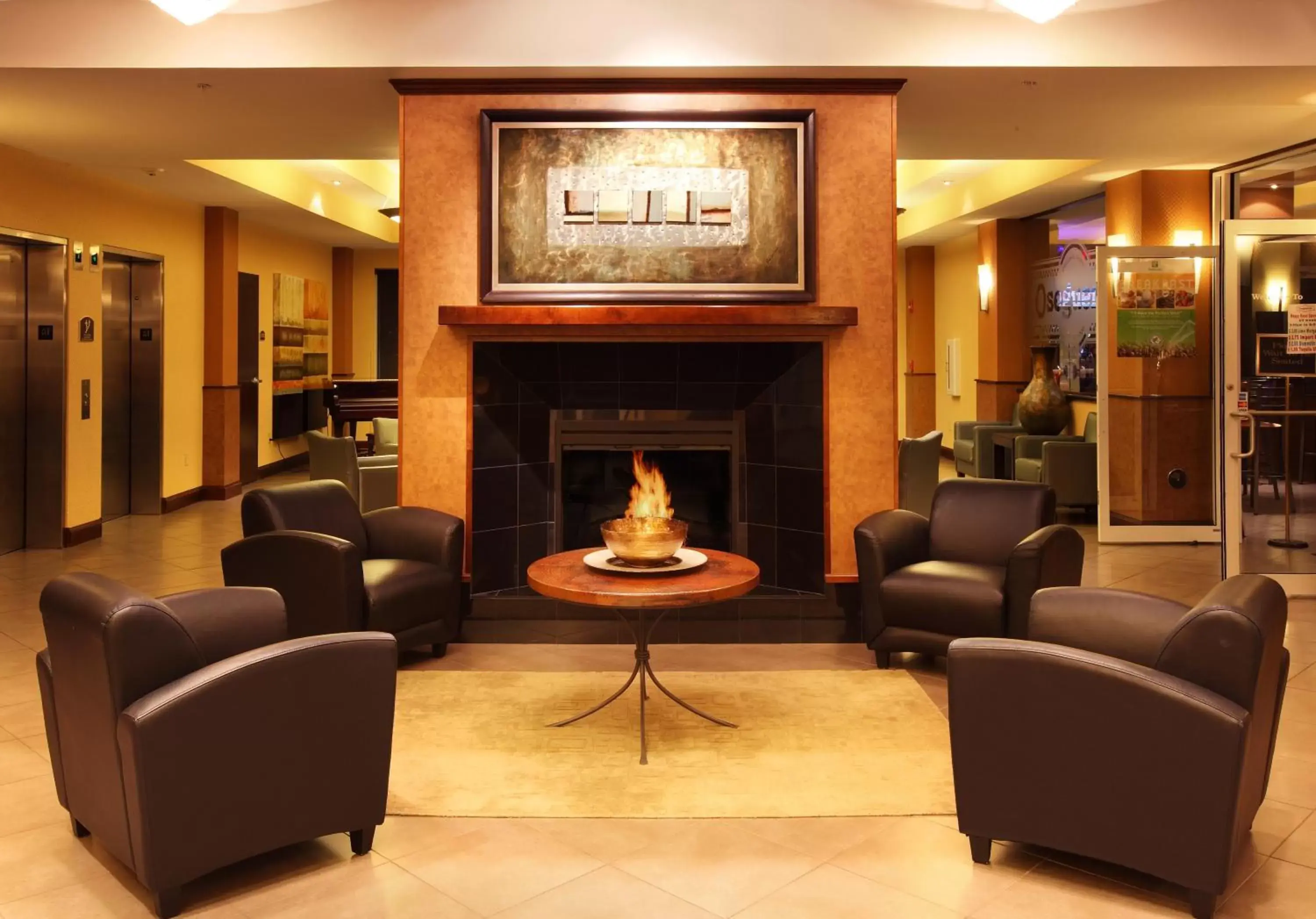 Lobby or reception, Lounge/Bar in Hyatt House Bentonville Rogers