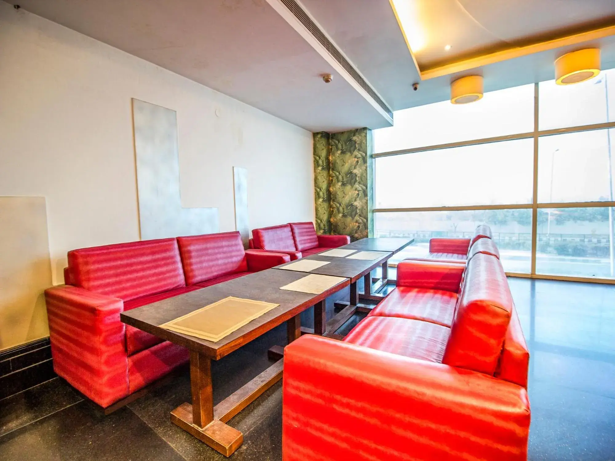 Restaurant/places to eat, Seating Area in FabHotel Star Delhi Airport