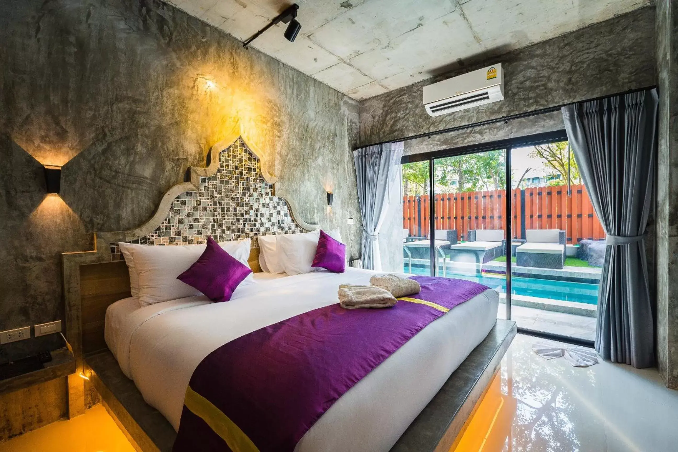 Photo of the whole room, Bed in Maneetel Krabi Beachfront-SHA Plus