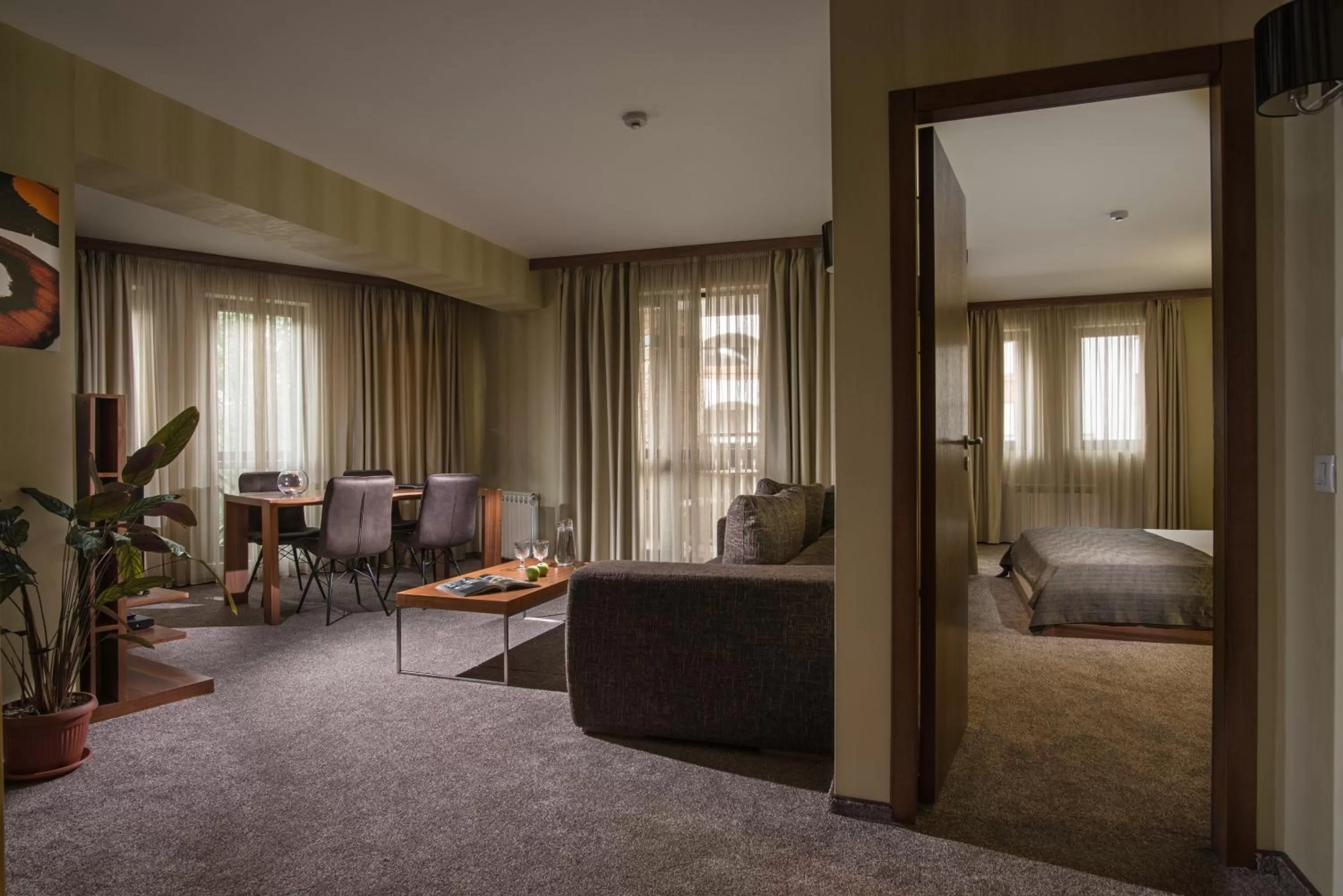 One-Bedroom Suite in Boutique Hotel Uniqato