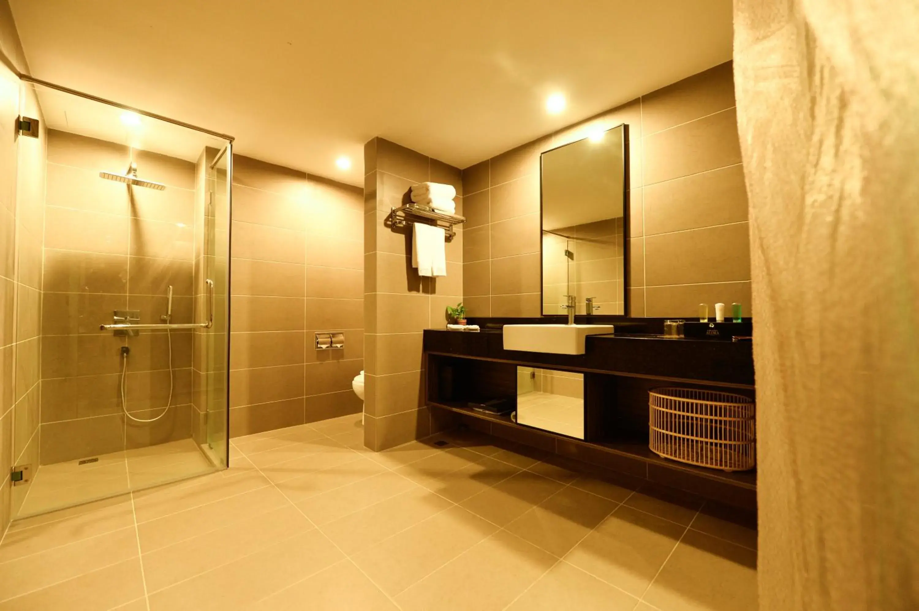 Bathroom in Grand Alora Hotel