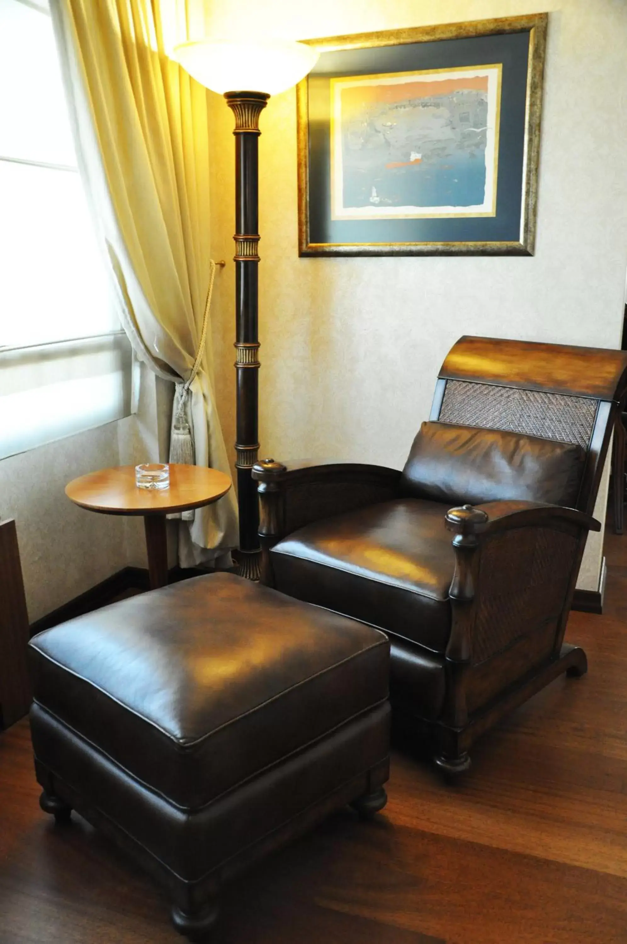 Seating Area in Mövenpick Hotel Izmir
