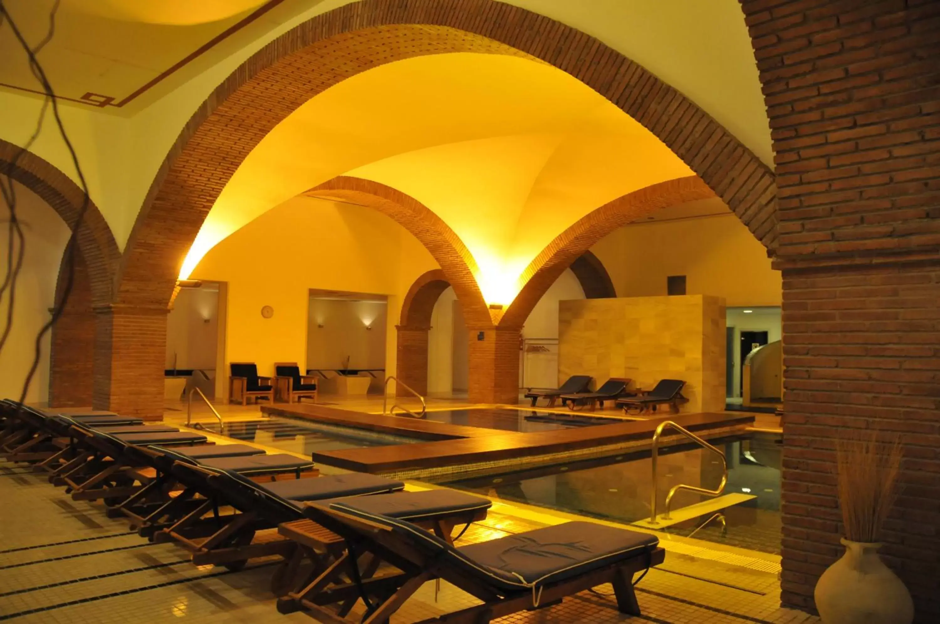 Spa and wellness centre/facilities, Restaurant/Places to Eat in Hotel Blancafort Spa Termal