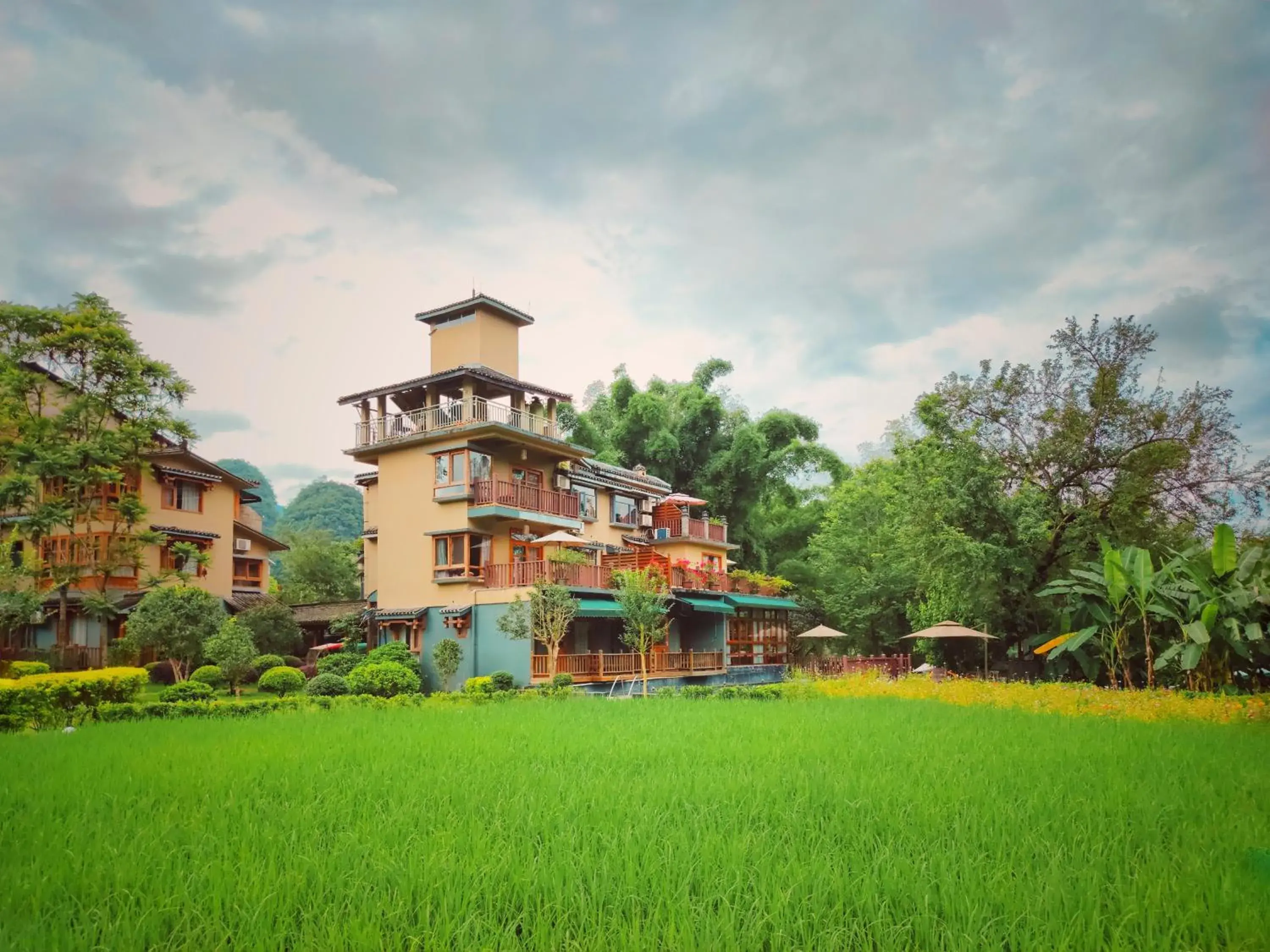 Property Building in Yangshuo Moondance Hotel