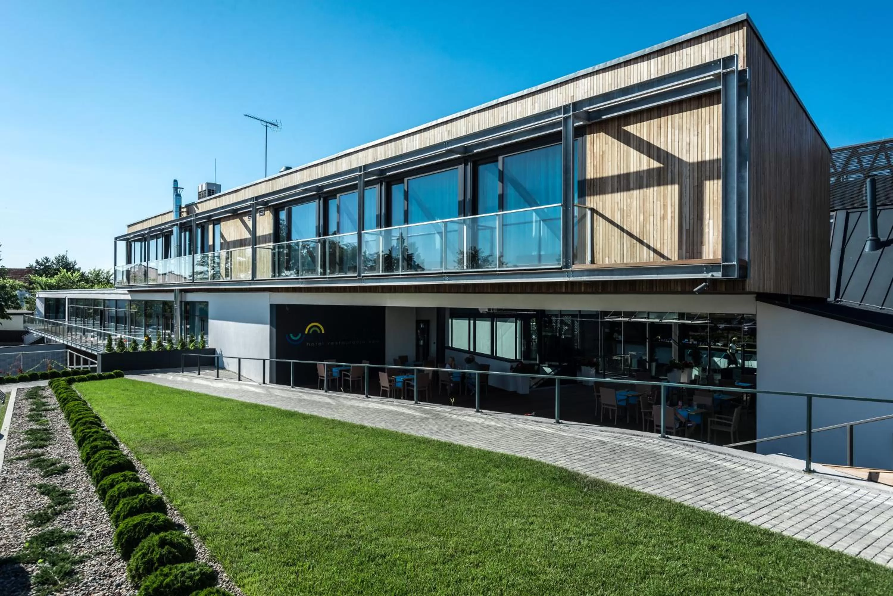 Facade/entrance in Regatta Hotel Restauracja Spa