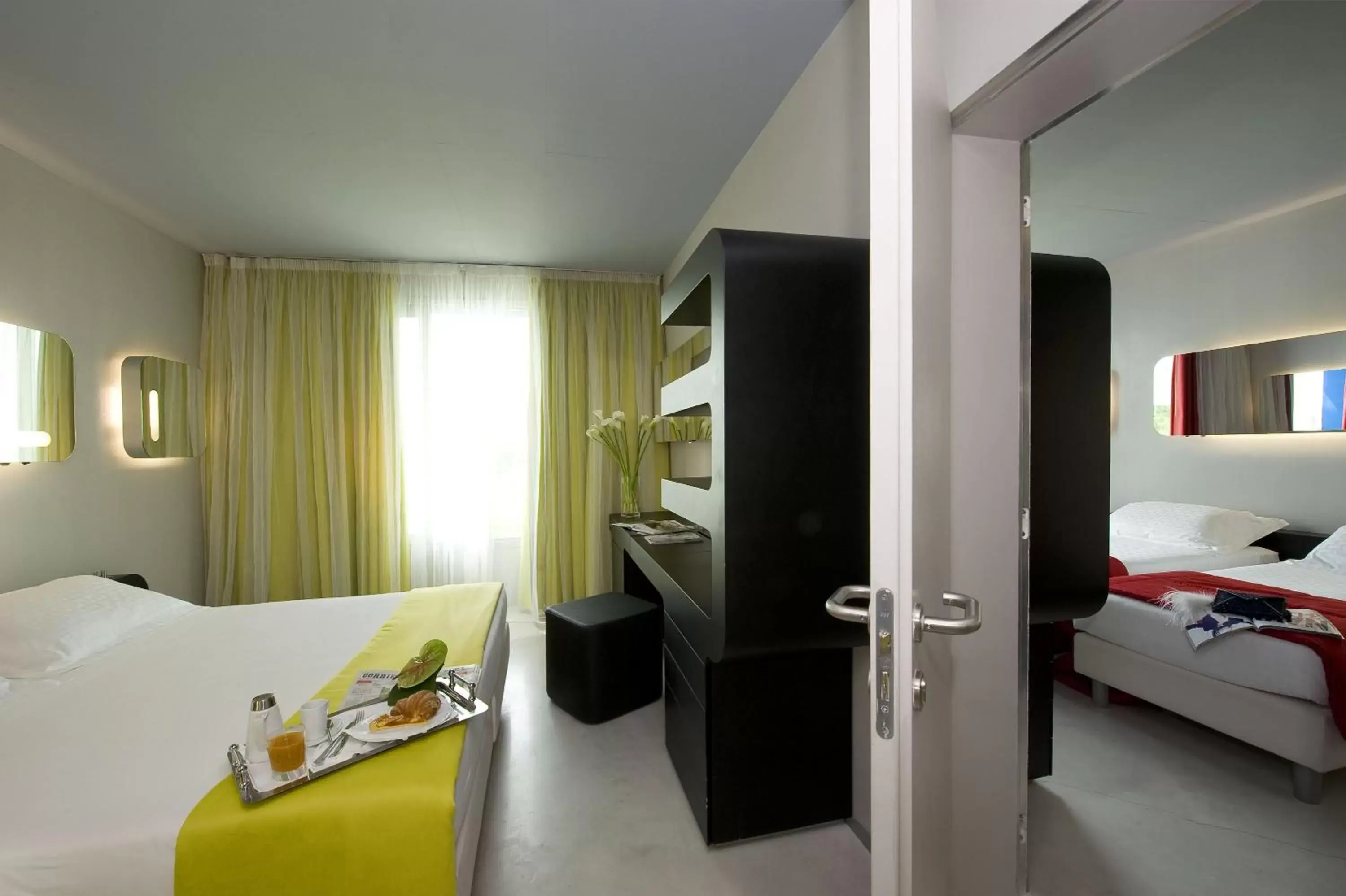 Bed in San Ranieri Hotel