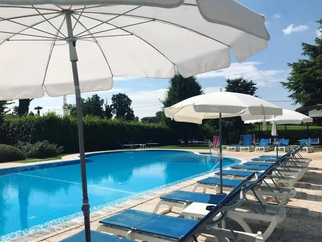 Pool view, Swimming Pool in Parc Hotel Casa Mia