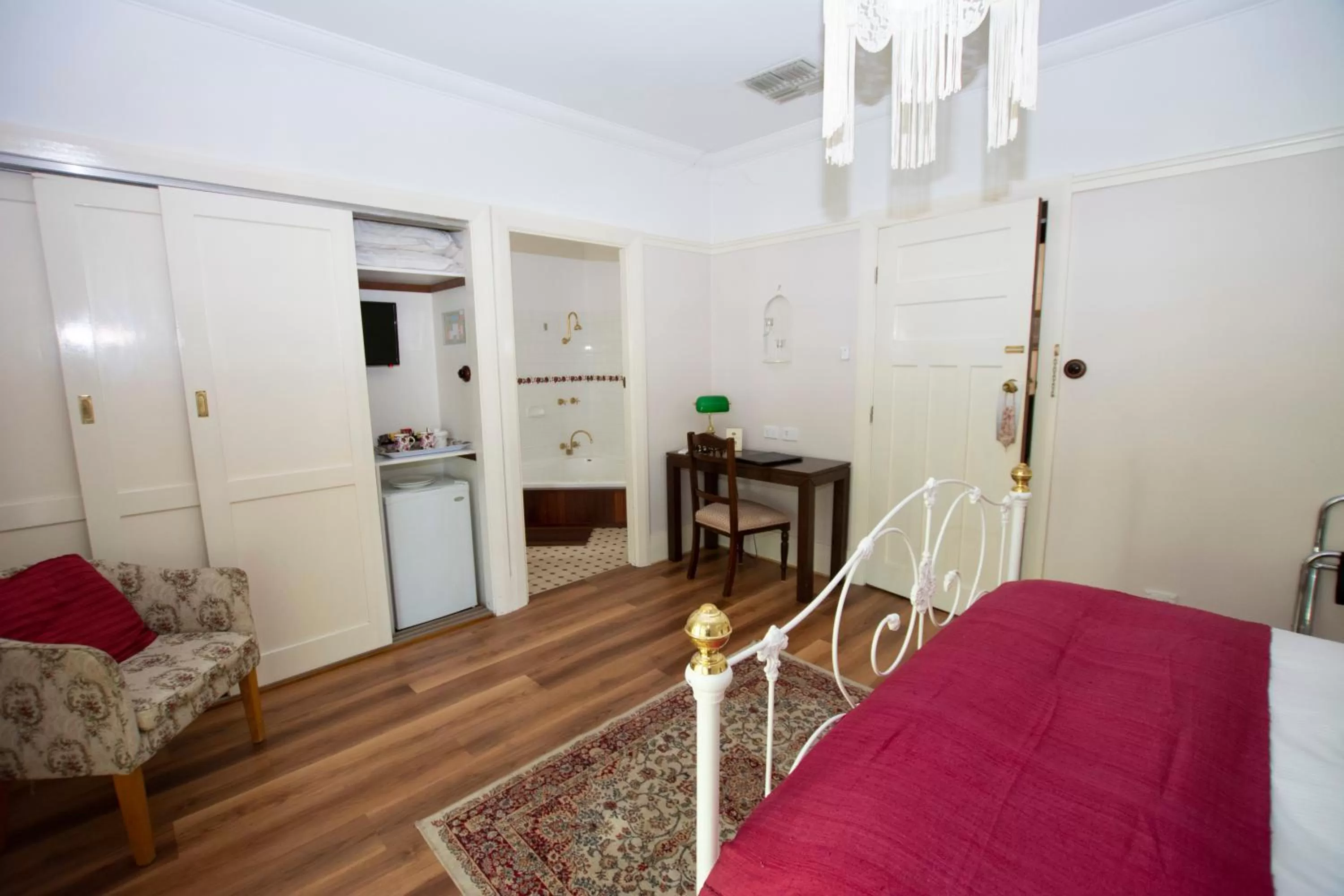 Spa and wellness centre/facilities in Rosebridge House Bed & Breakfast Adult Retreat