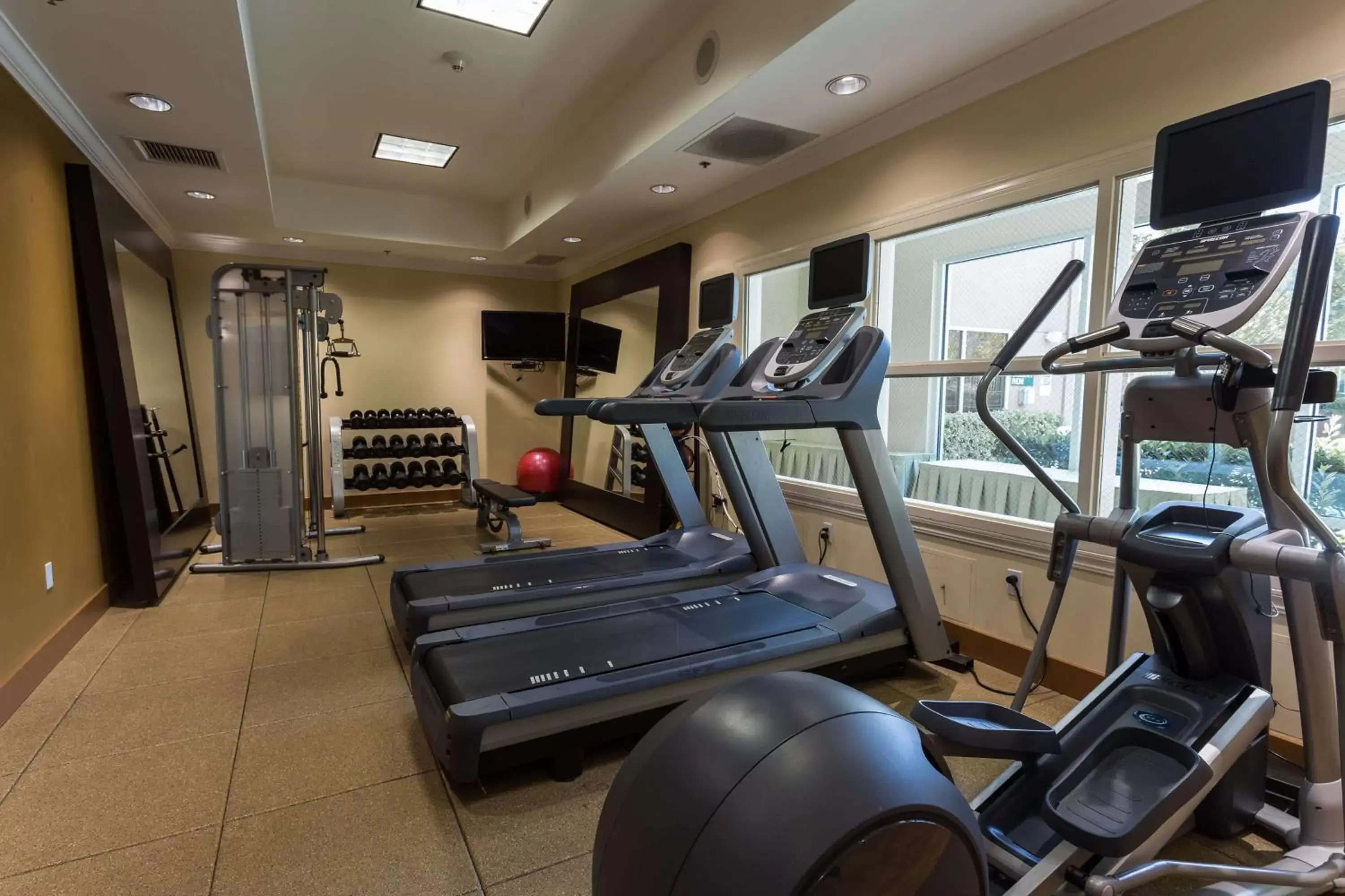 Fitness centre/facilities in Hilton Garden Inn San Mateo Fitness centre/facilities in Hilton Garden Inn San Mateo