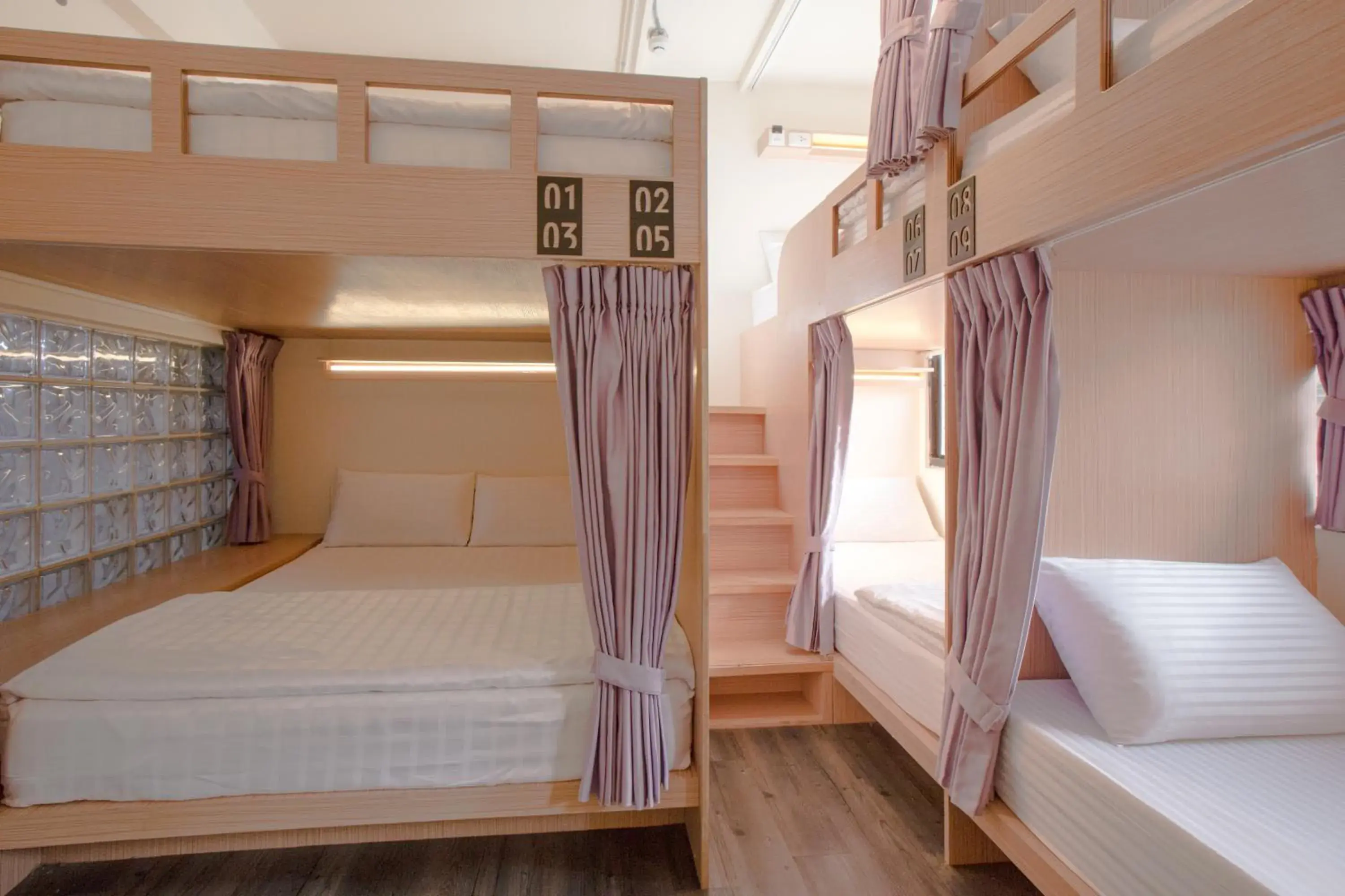 Bunk Bed in Fun Inn Taipei