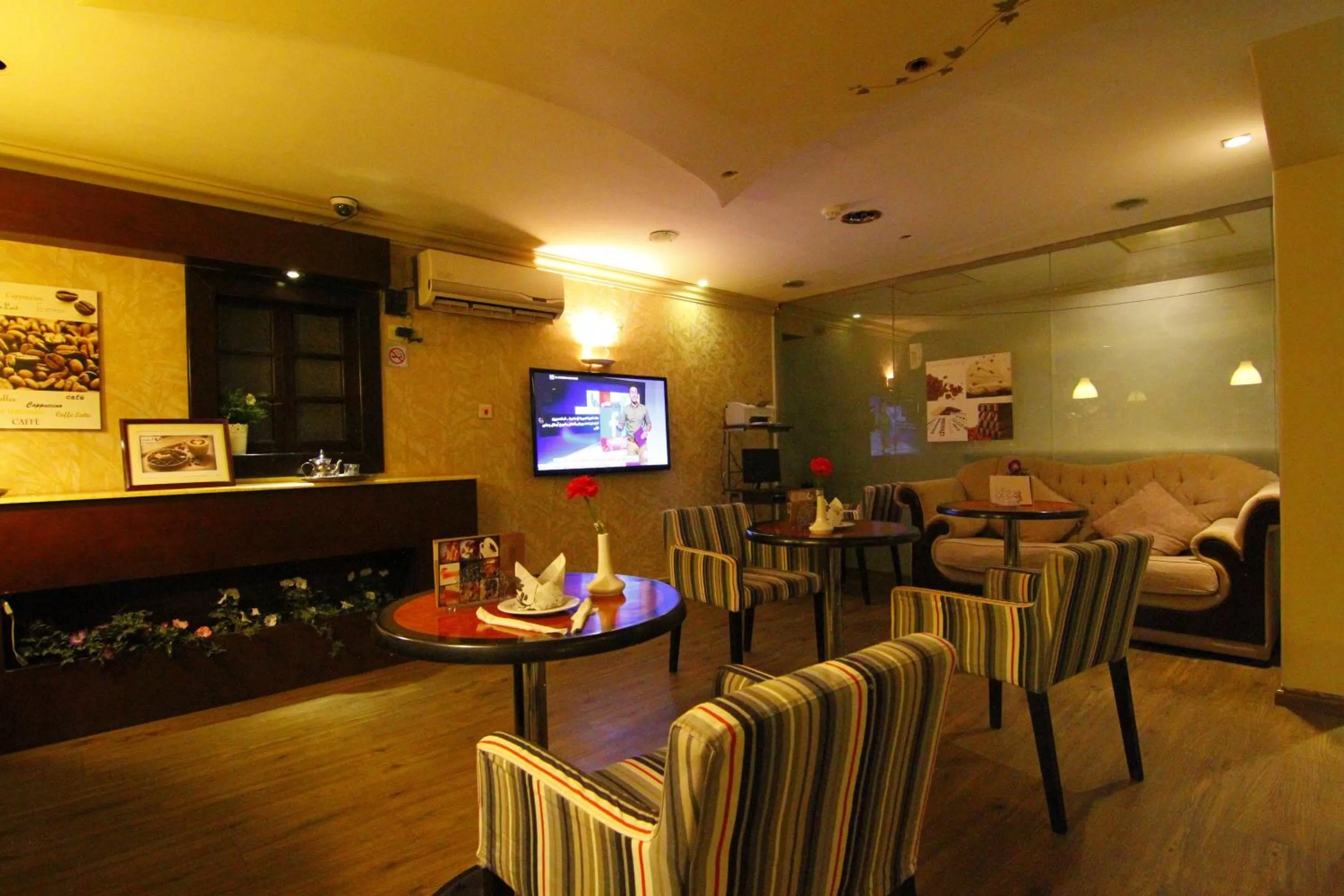 Restaurant/places to eat in فيجن للشقق المخدومة ــ اقتصادي