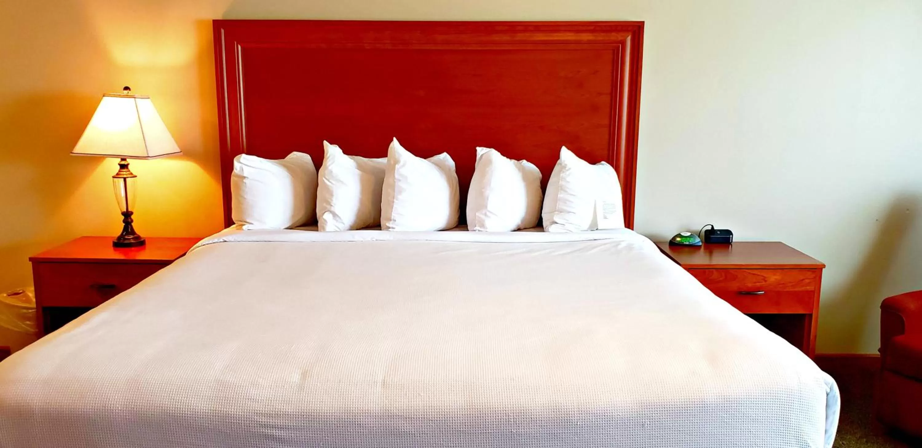 Bed in Berlin Heritage Inn