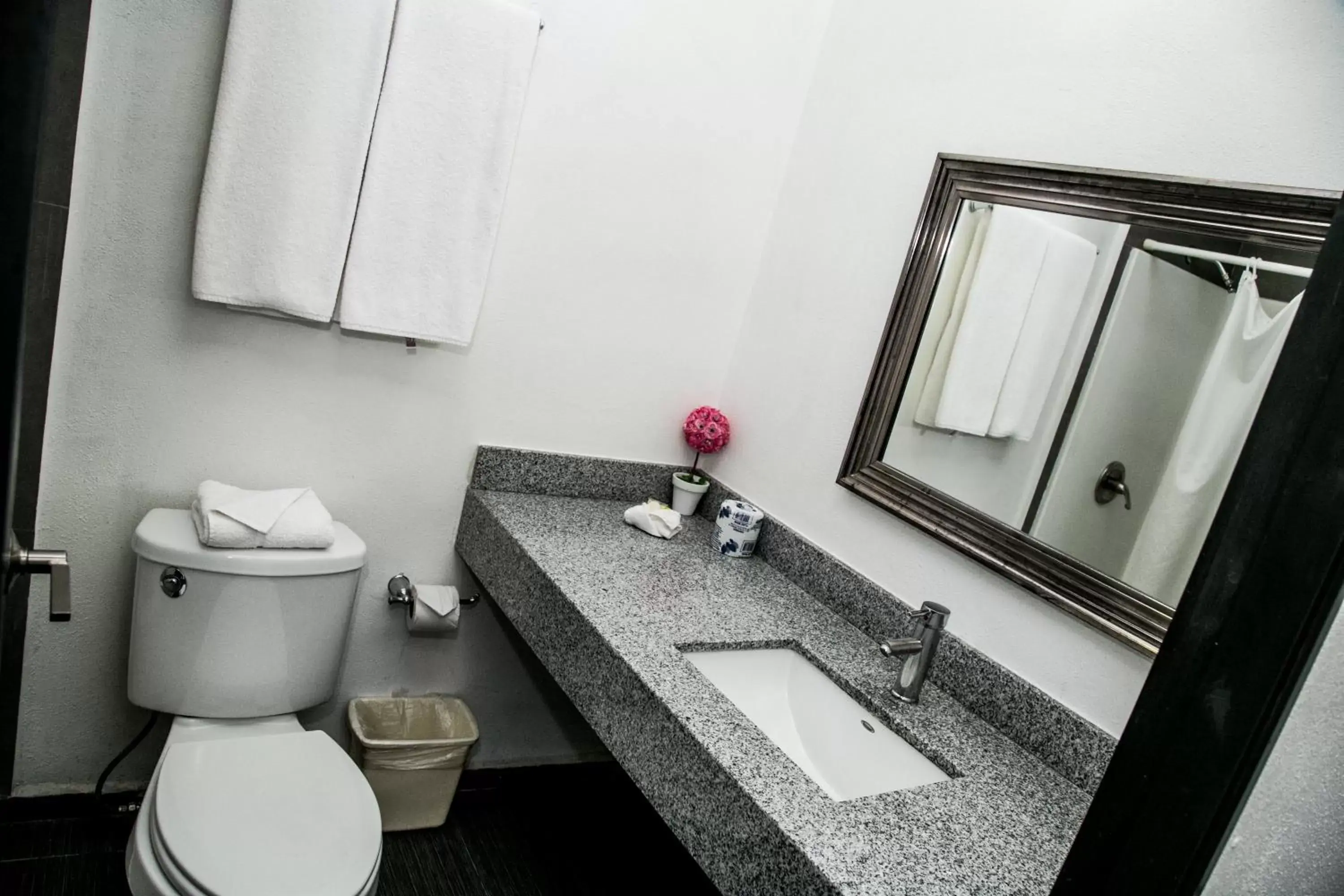 Bathroom in Booking Dioh