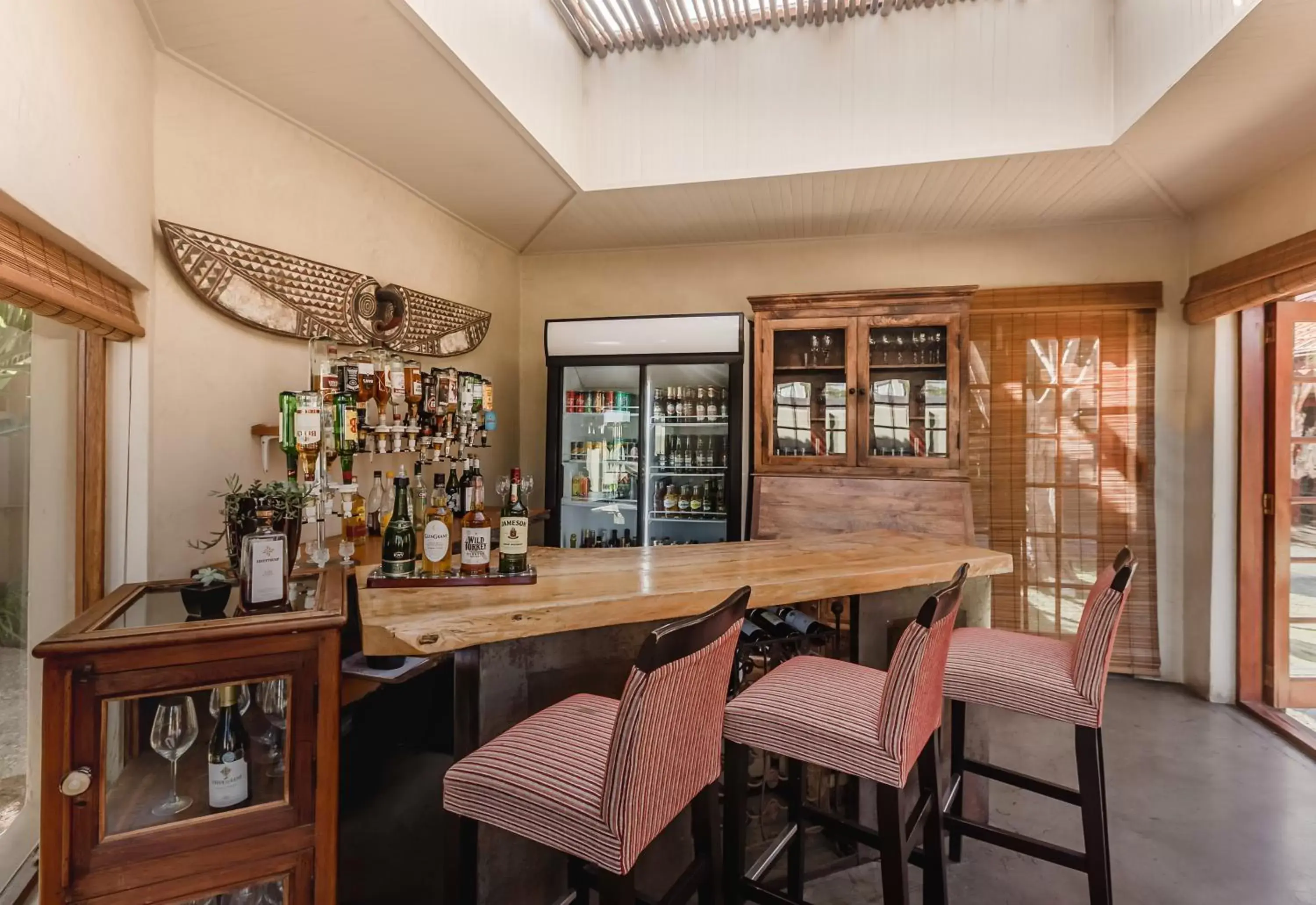 Restaurant/places to eat in Singa Lodge - Lion Roars Hotels & Lodges Restaurant/places to eat in Singa Lodge - Lion Roars Hotels & Lodges