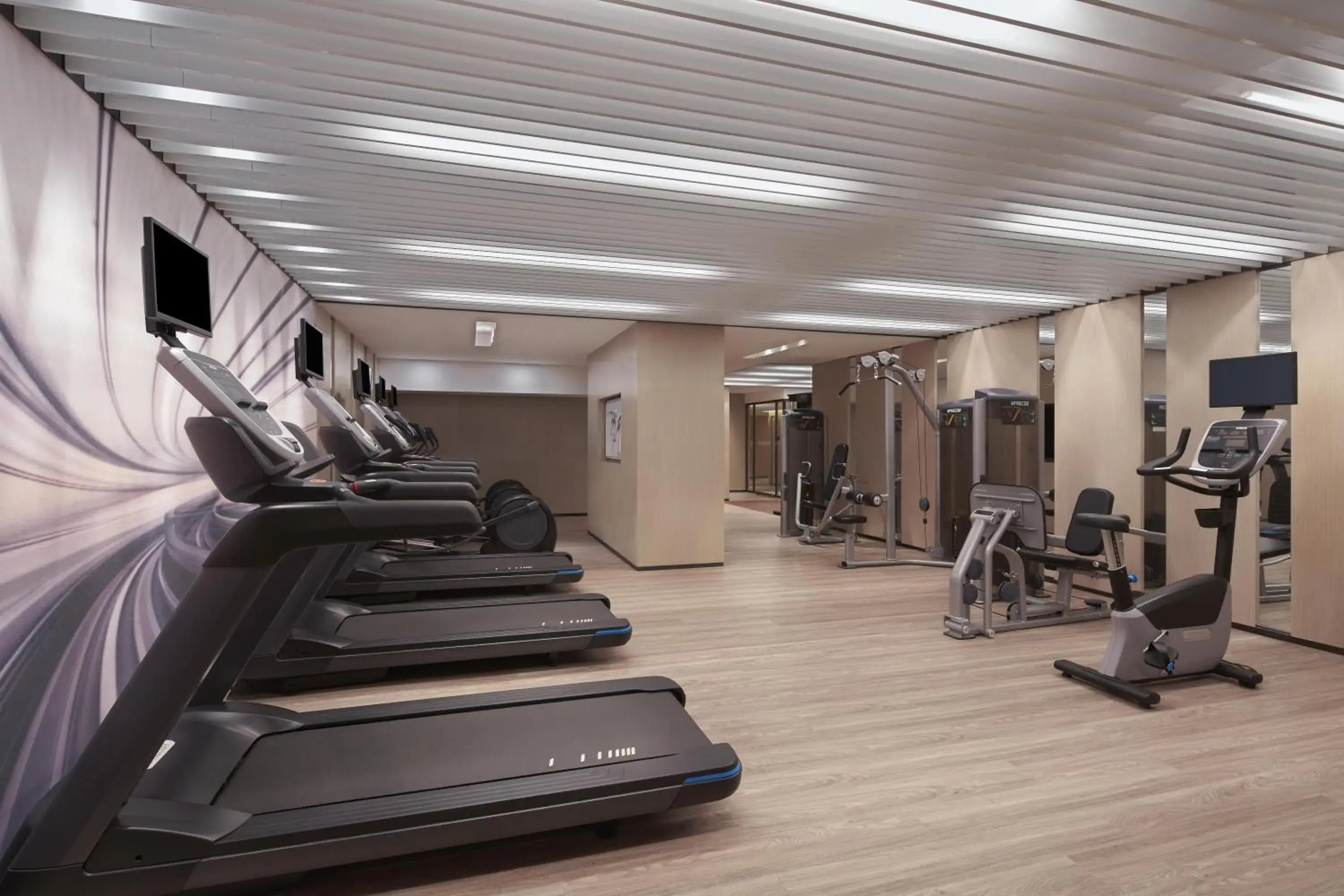 Fitness Center/Facilities in Courtyard by Marriott Hangzhou Xihu