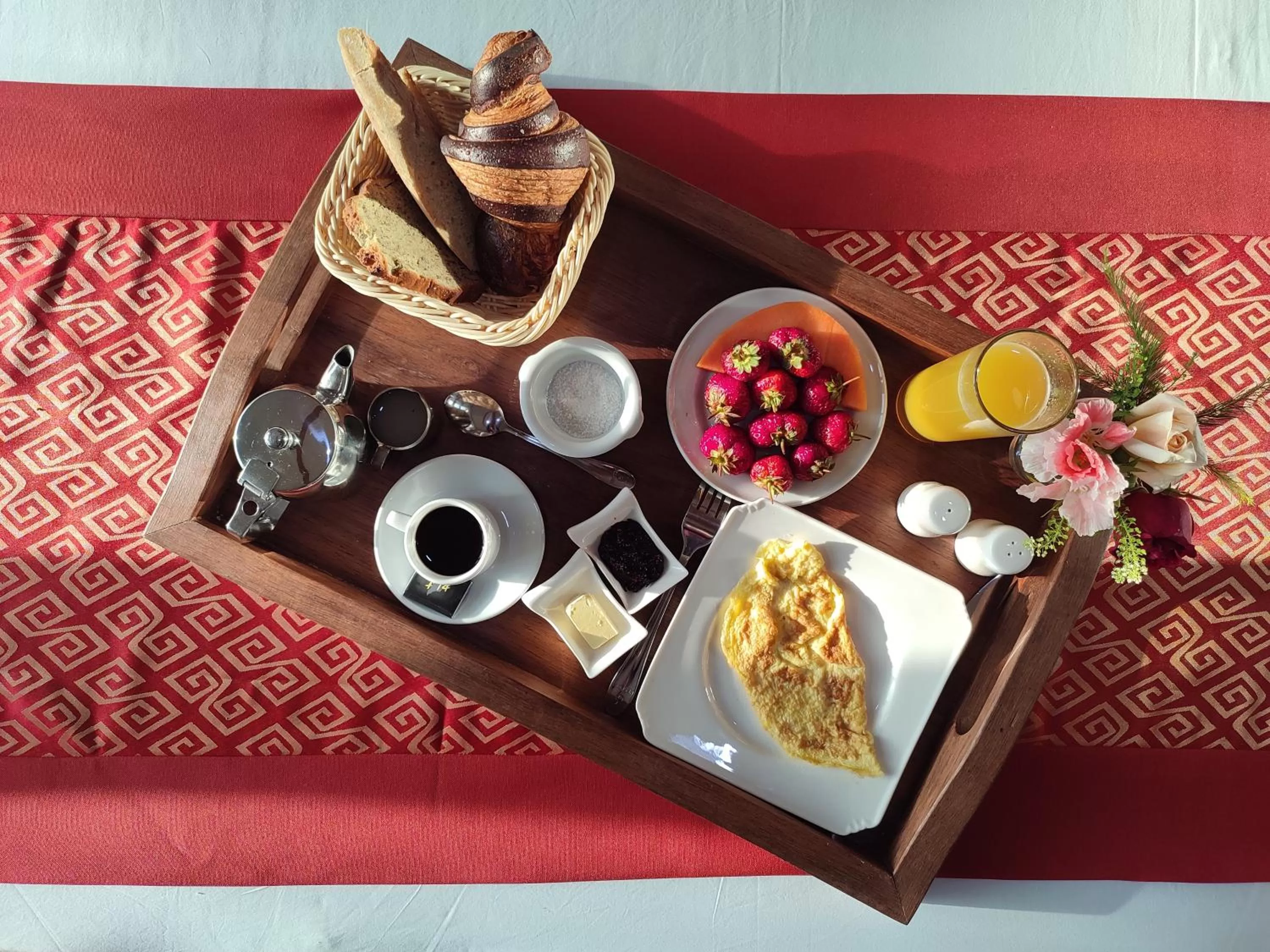 Food and drinks in Valiha Hotel Antananarivo