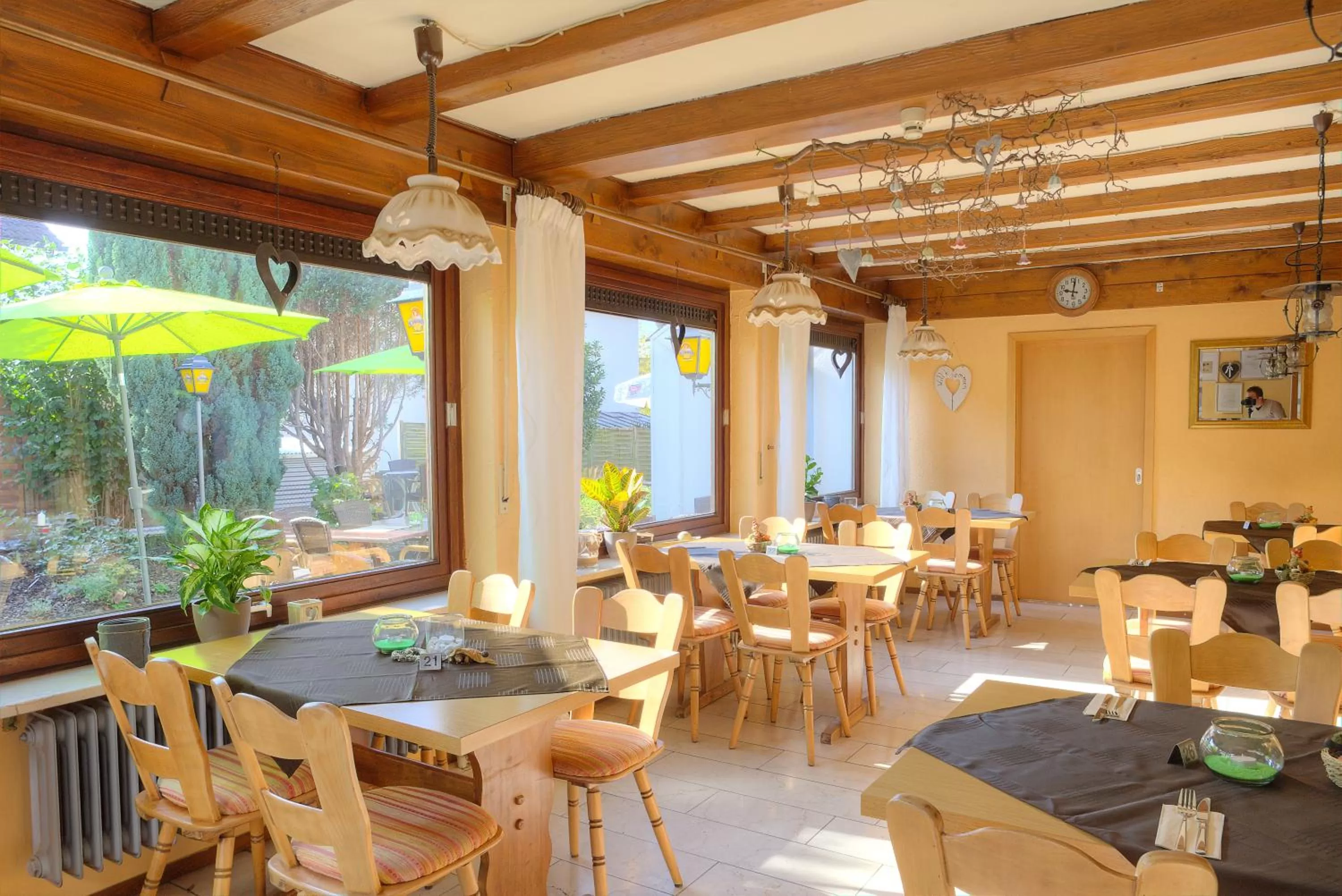 Restaurant/places to eat in Rammersweier Hof