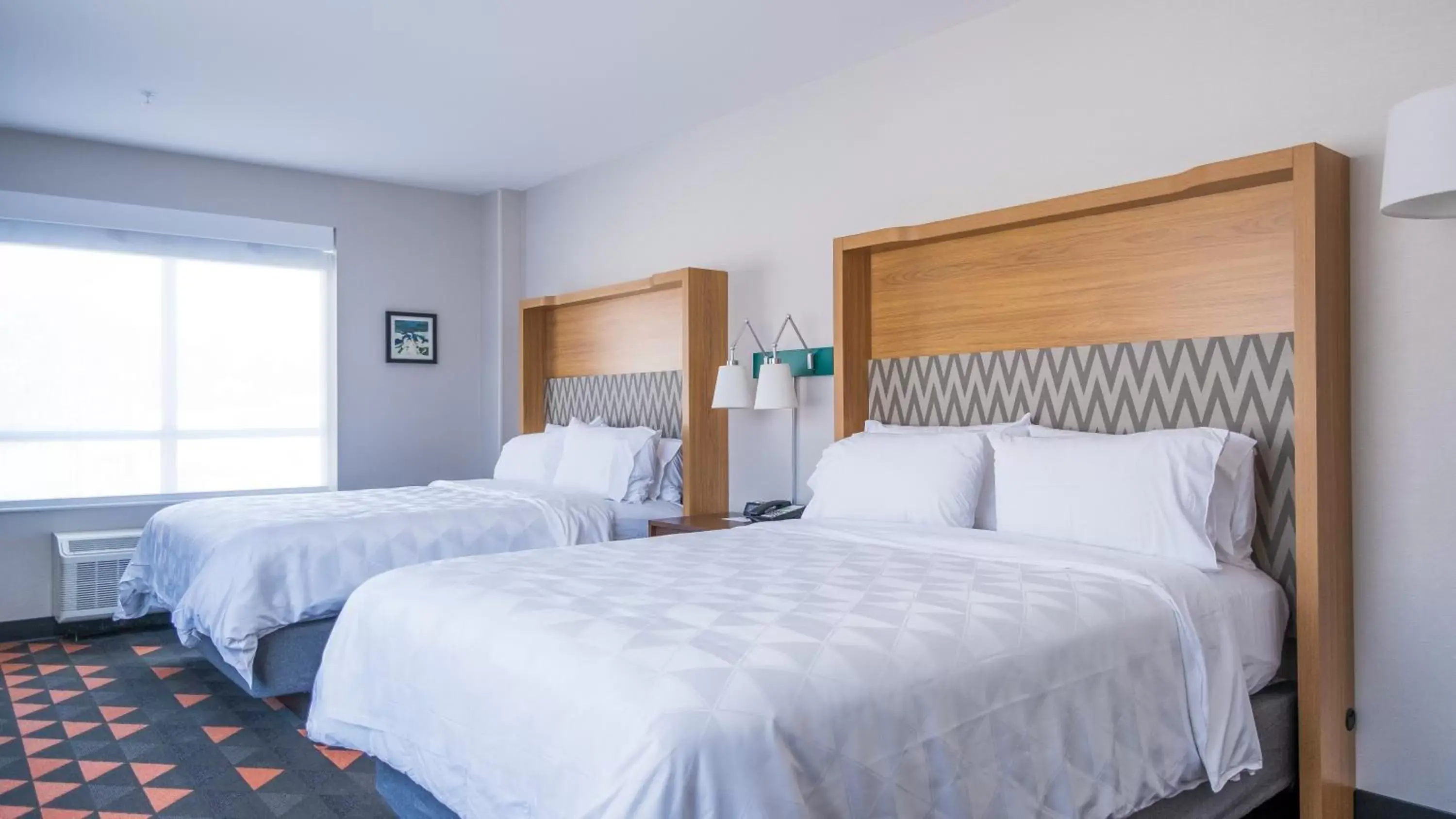 Bedroom, Bed in Holiday Inn & Suites Philadelphia W - Drexel Hill, an IHG Hotel