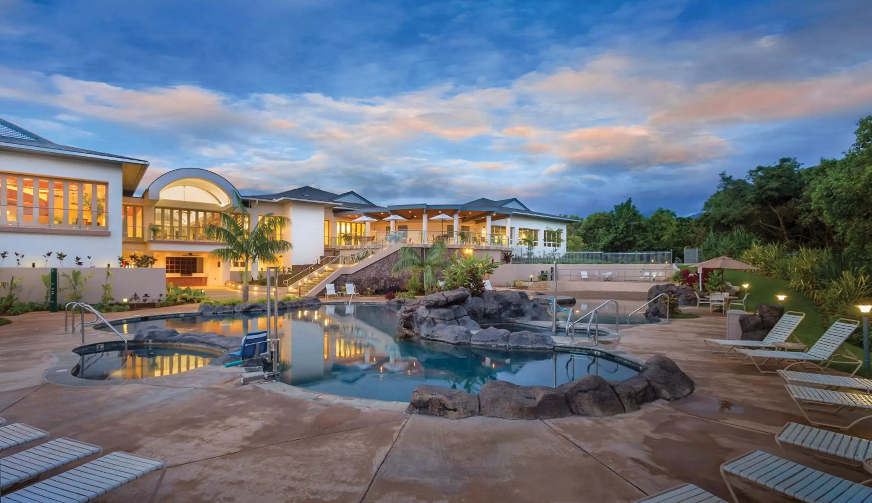 Swimming pool in Club Wyndham Bali Hai Villas