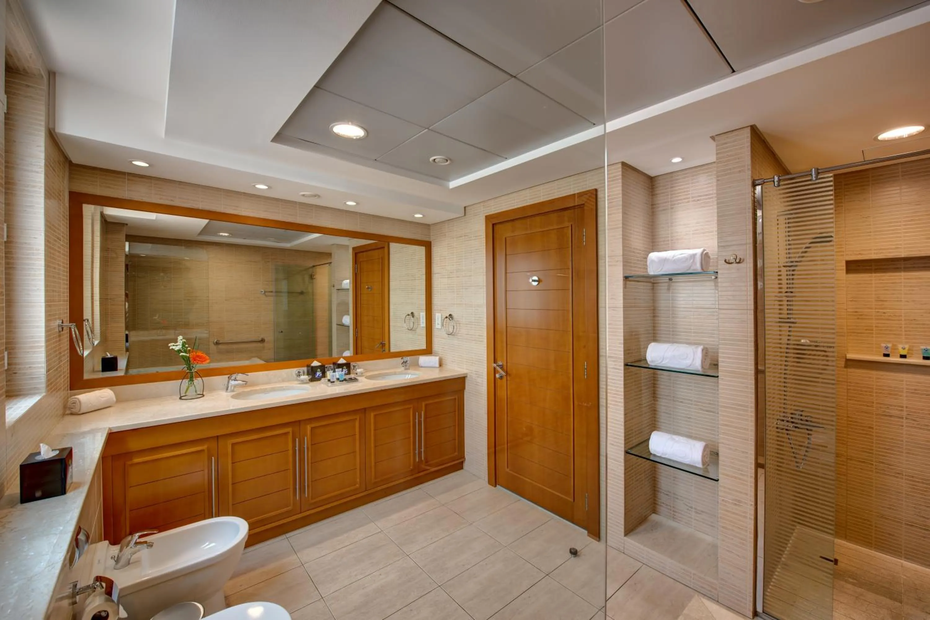 Bathroom in J5 Villas Holiday Homes Barsha Gardens