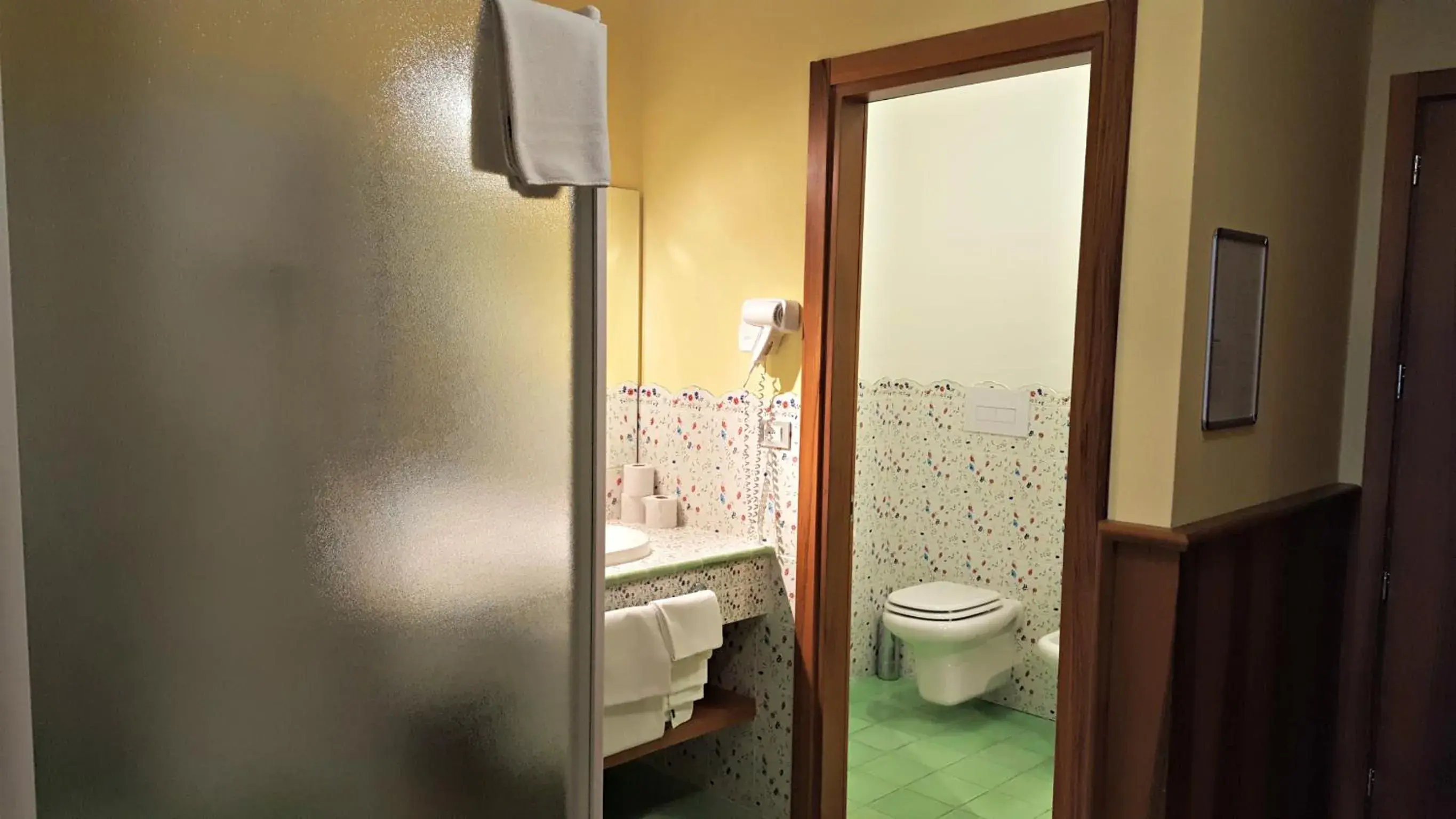 Bathroom in Hotel Internazionale