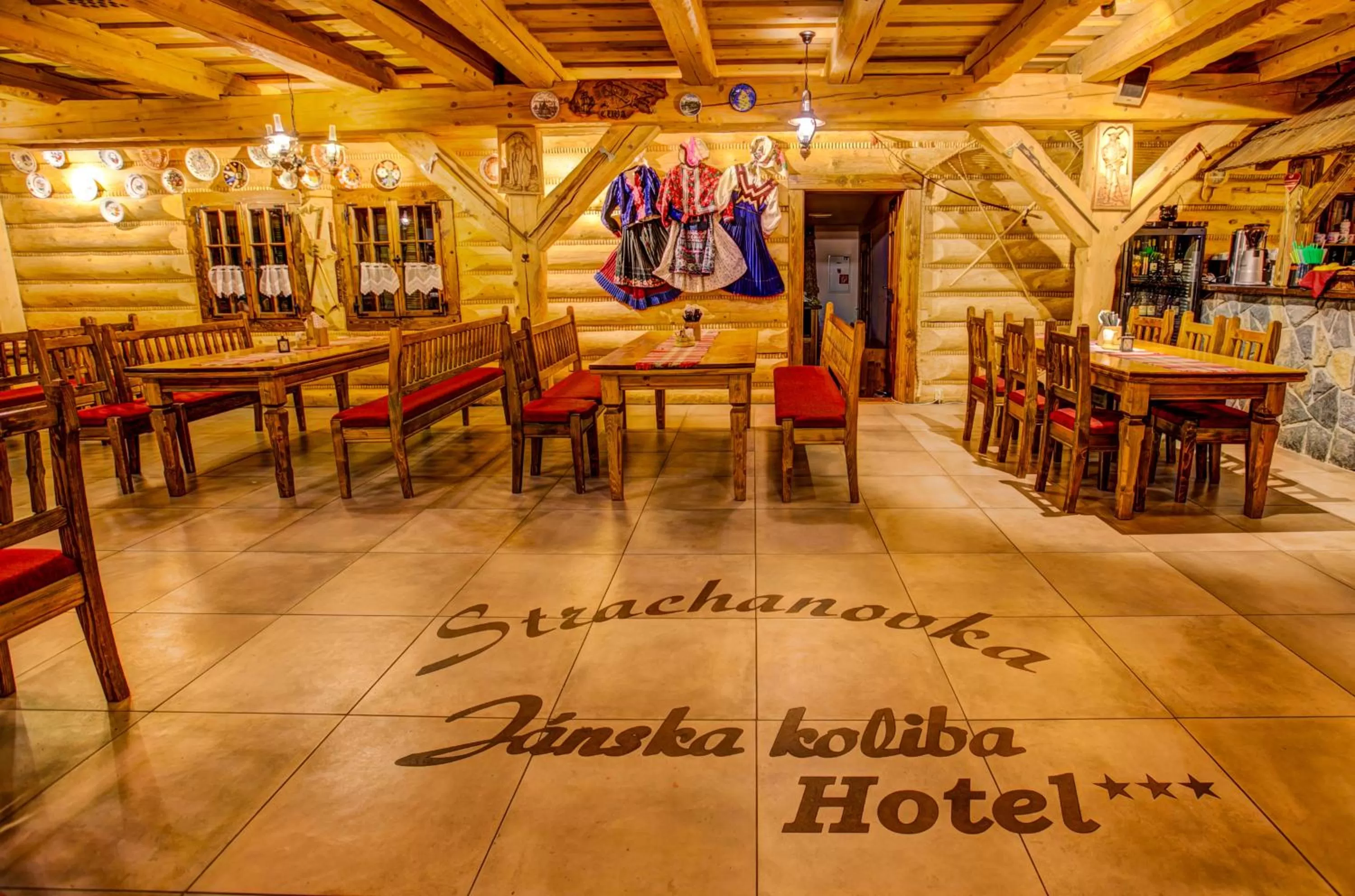 Restaurant/places to eat in Hotel Strachanovka - Jánska Koliba