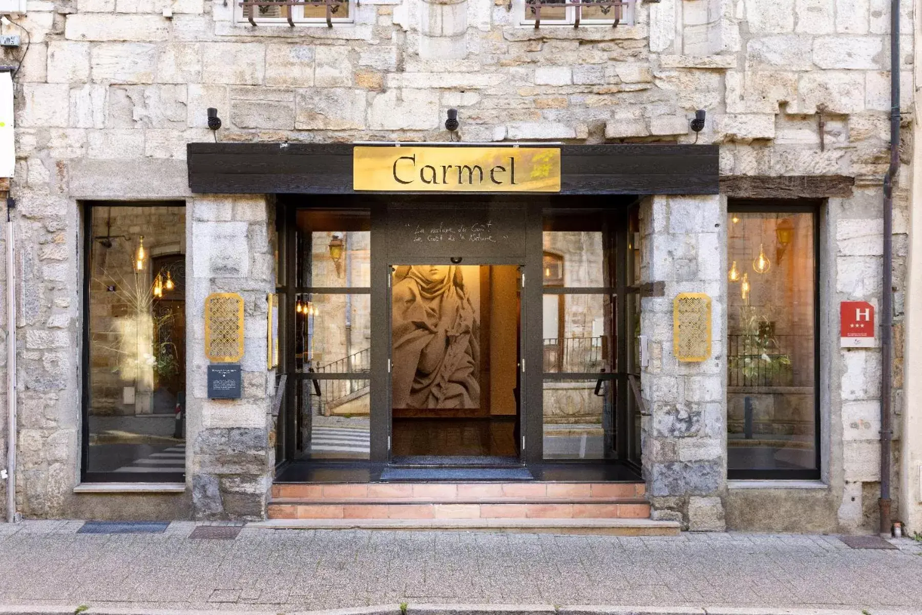 Facade/entrance in Carmel 1643