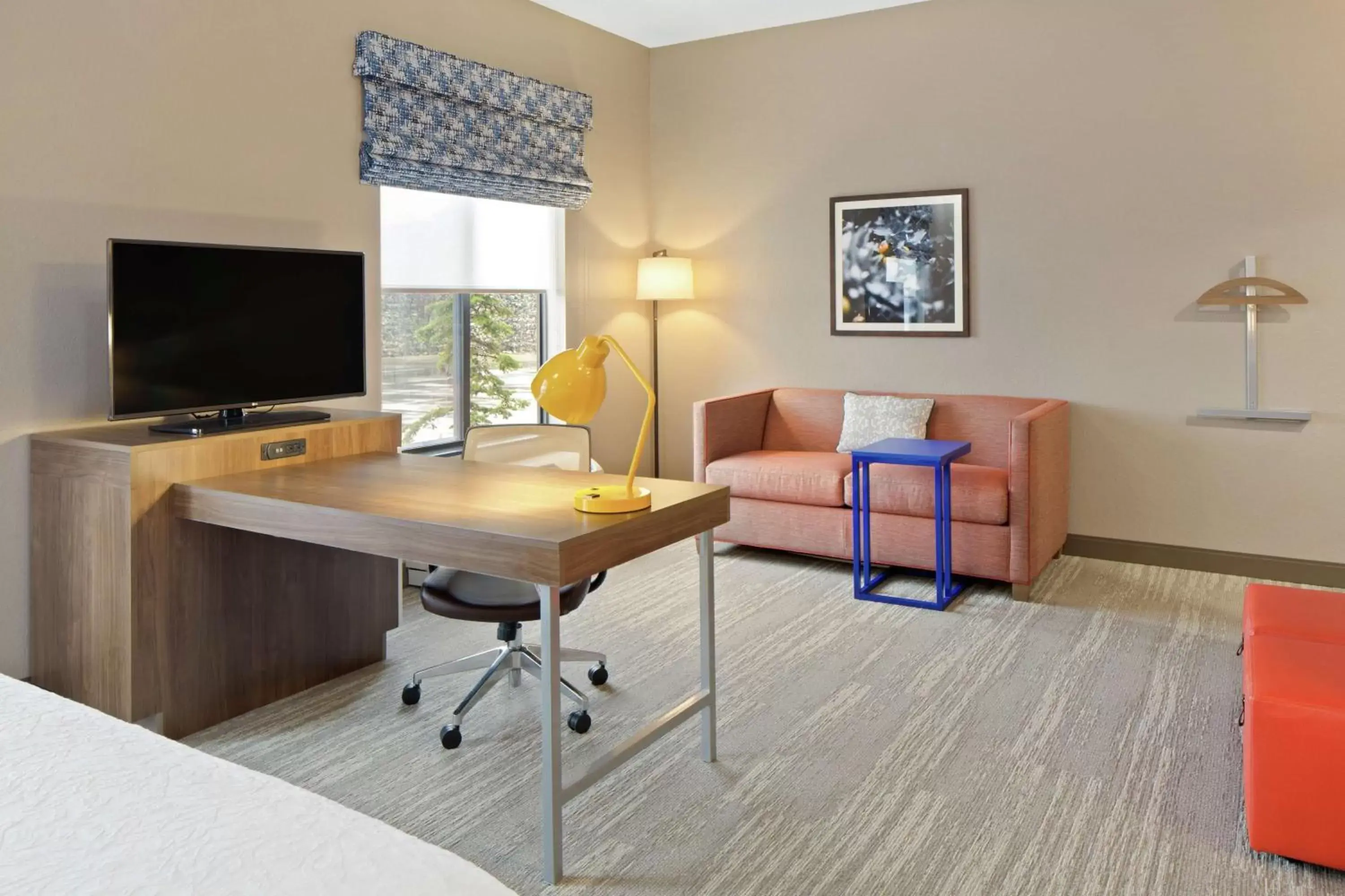 Bedroom, Seating Area in Hampton Inn & Suites Spokane Valley