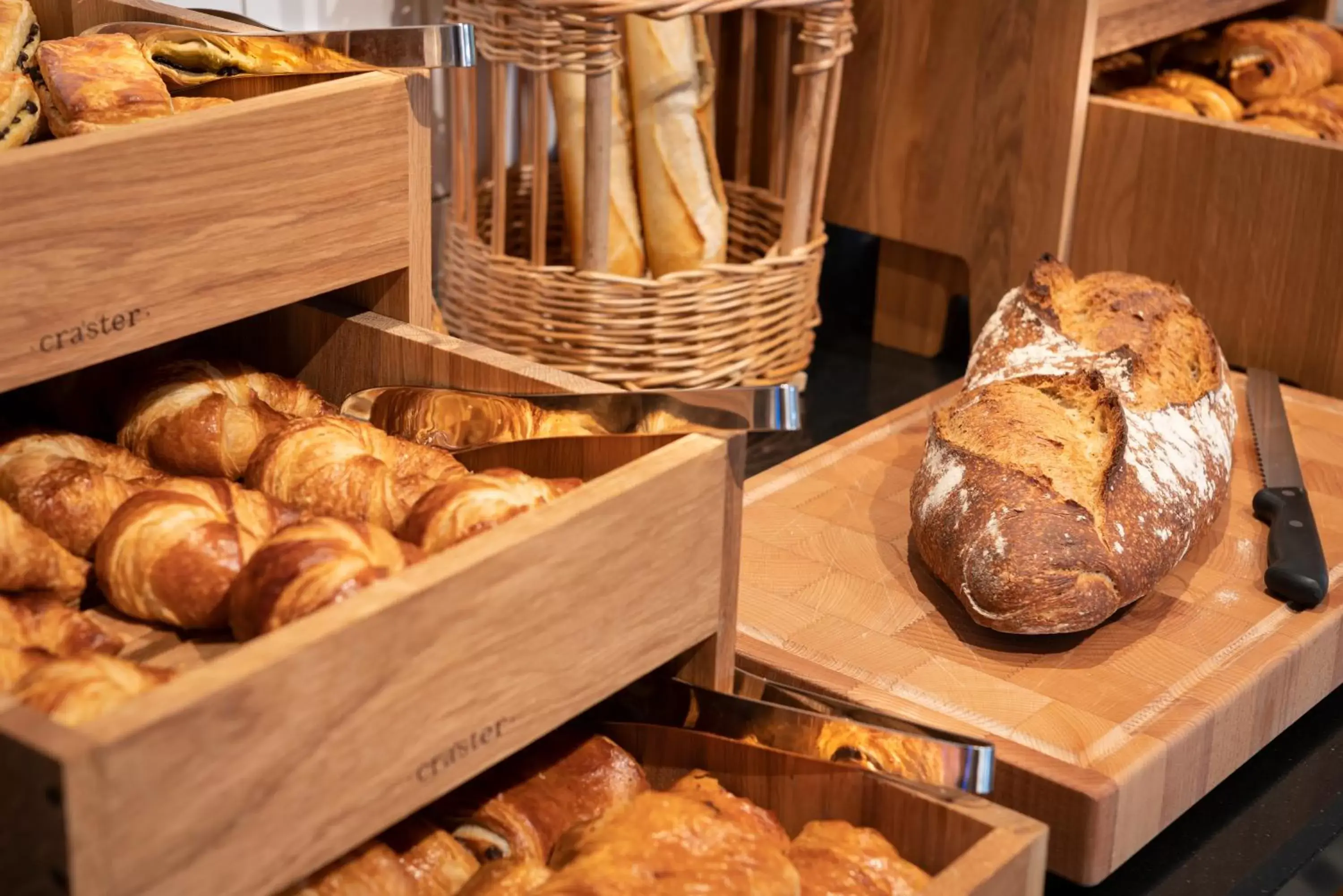 Breakfast in Holiday Inn Express - Marne-la-Vallée Val d'Europe, an IHG Hotel