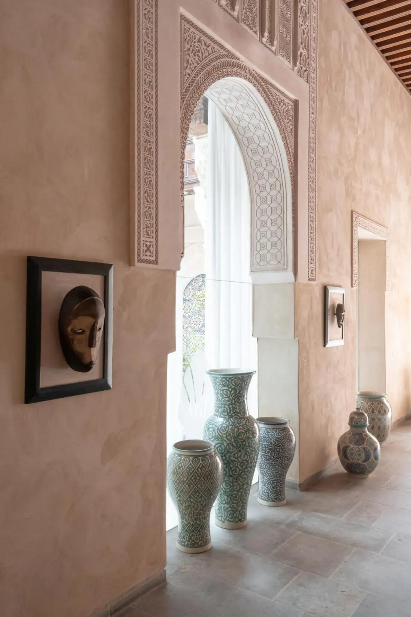 Decorative detail in Riad Fes Relais et Cháteaux