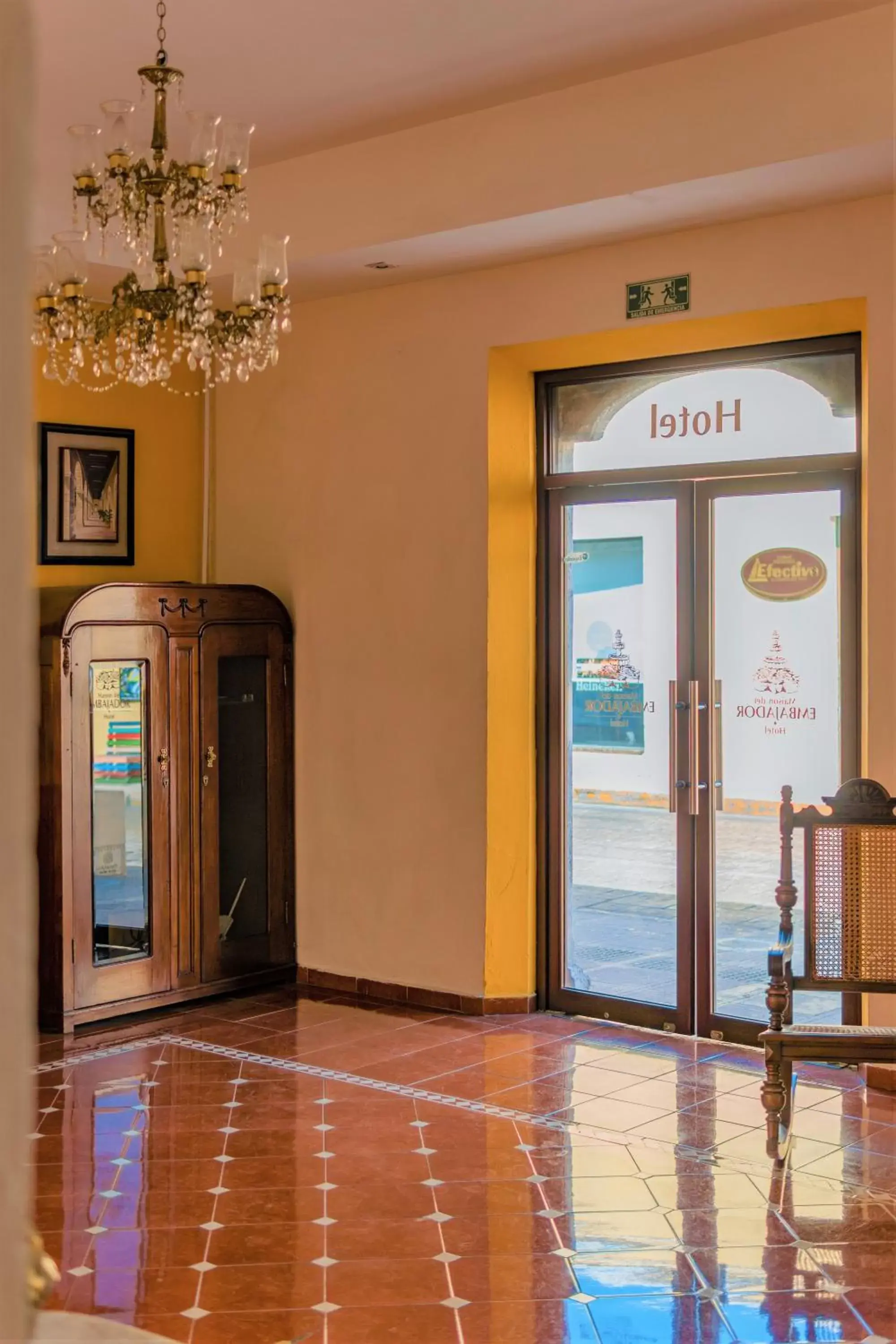 Lobby or reception in Maison del Embajador