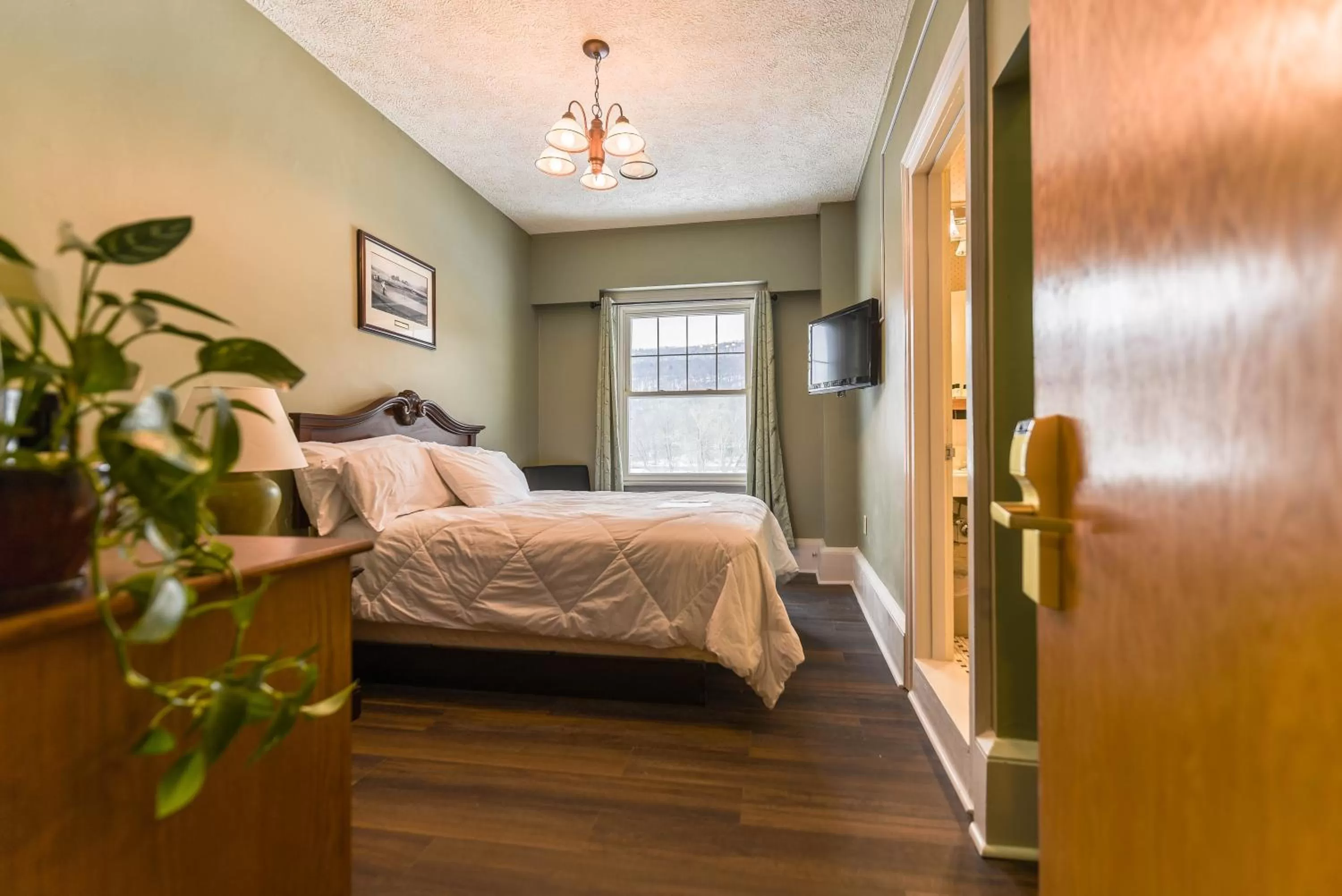 Bedroom, Bed in Shawnee Inn and Golf Resort