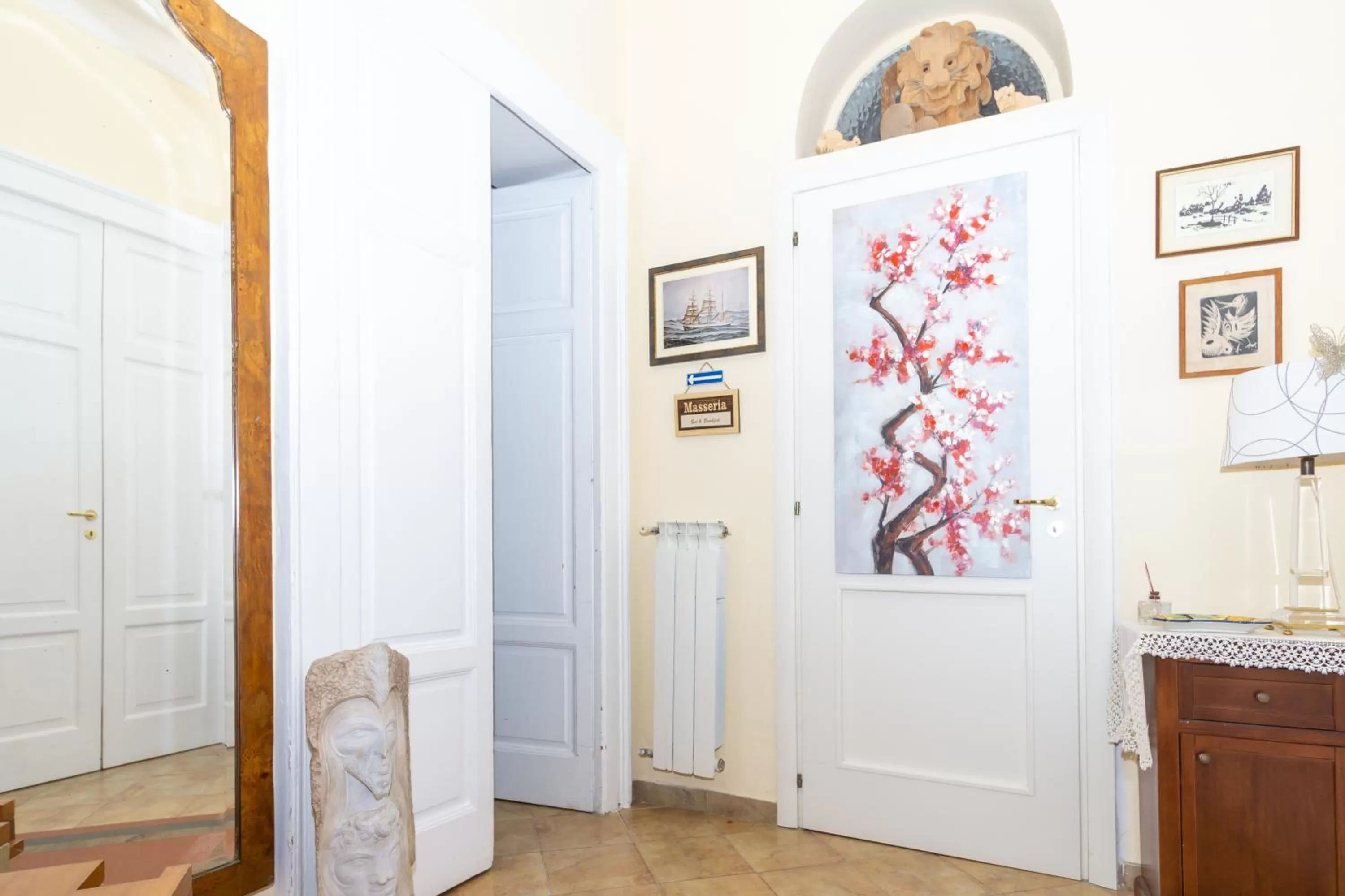 Decorative detail in La Masseria