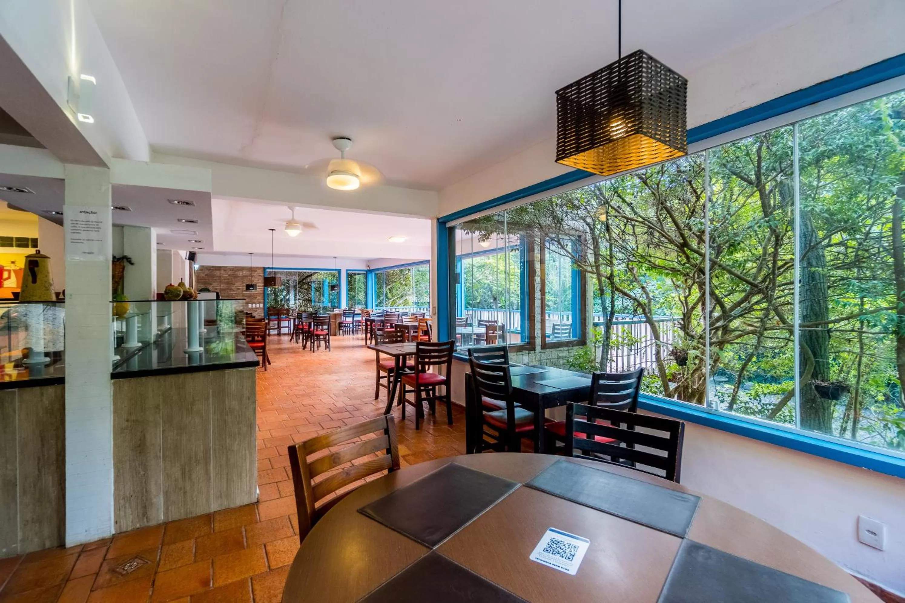 Restaurant/places to eat in Hotel Miratlantico Búzios