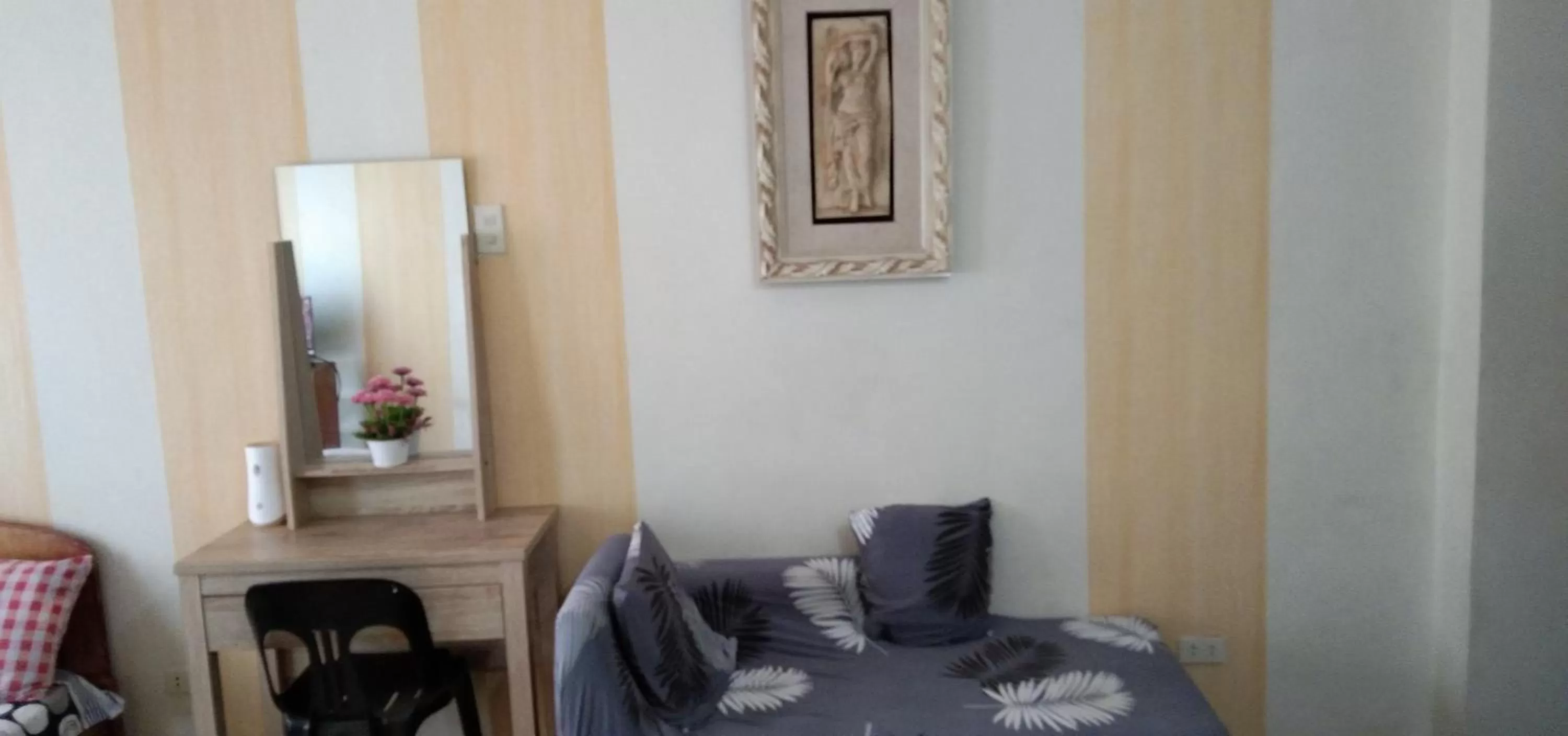 Living room, Seating Area in Kdorzmoonwalk Kassel Residences Paranaque