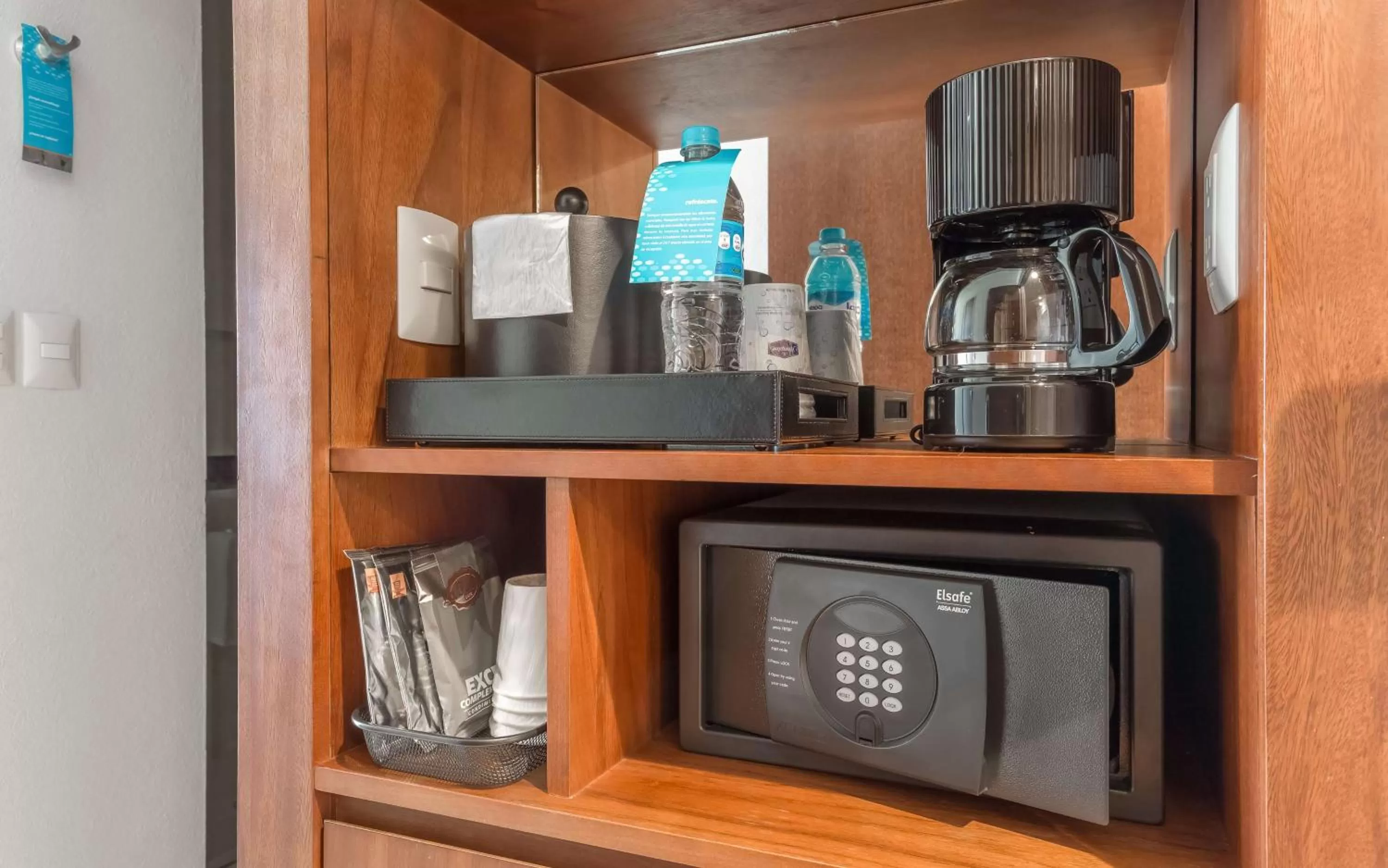 Bed in Hampton Inn & Suites by Hilton Los Cabos