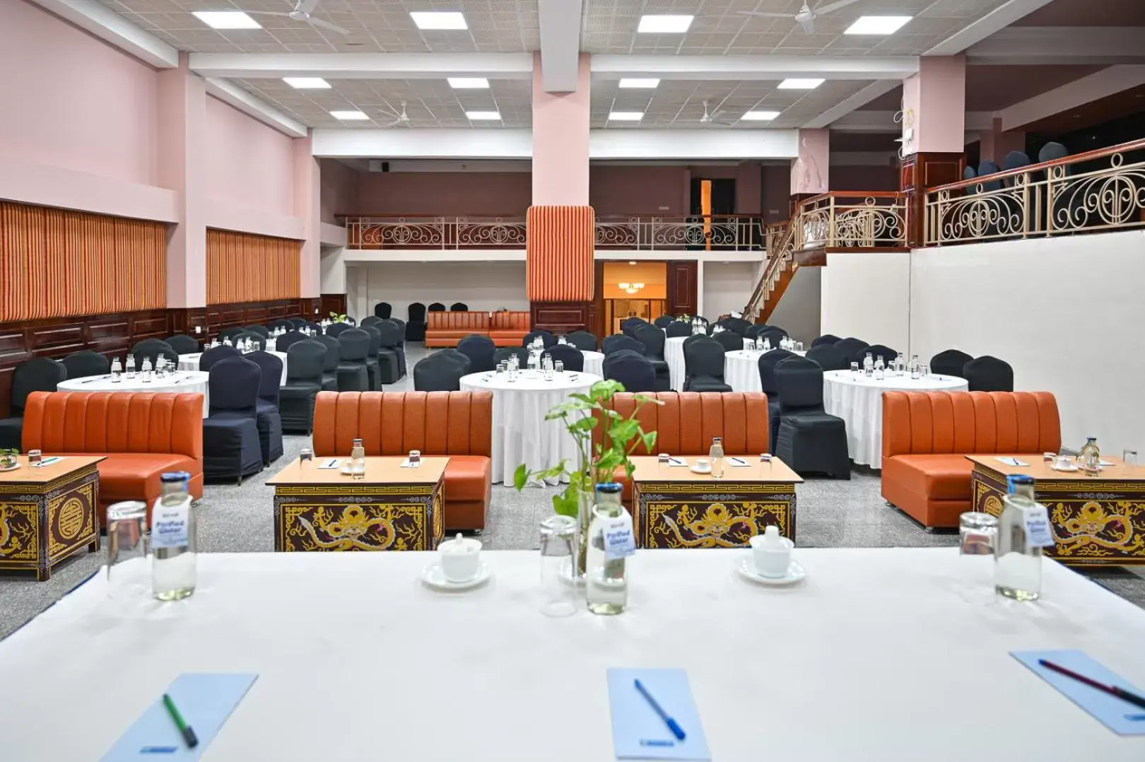 Meeting/conference room, Restaurant/Places to Eat in Sinclairs Gangtok