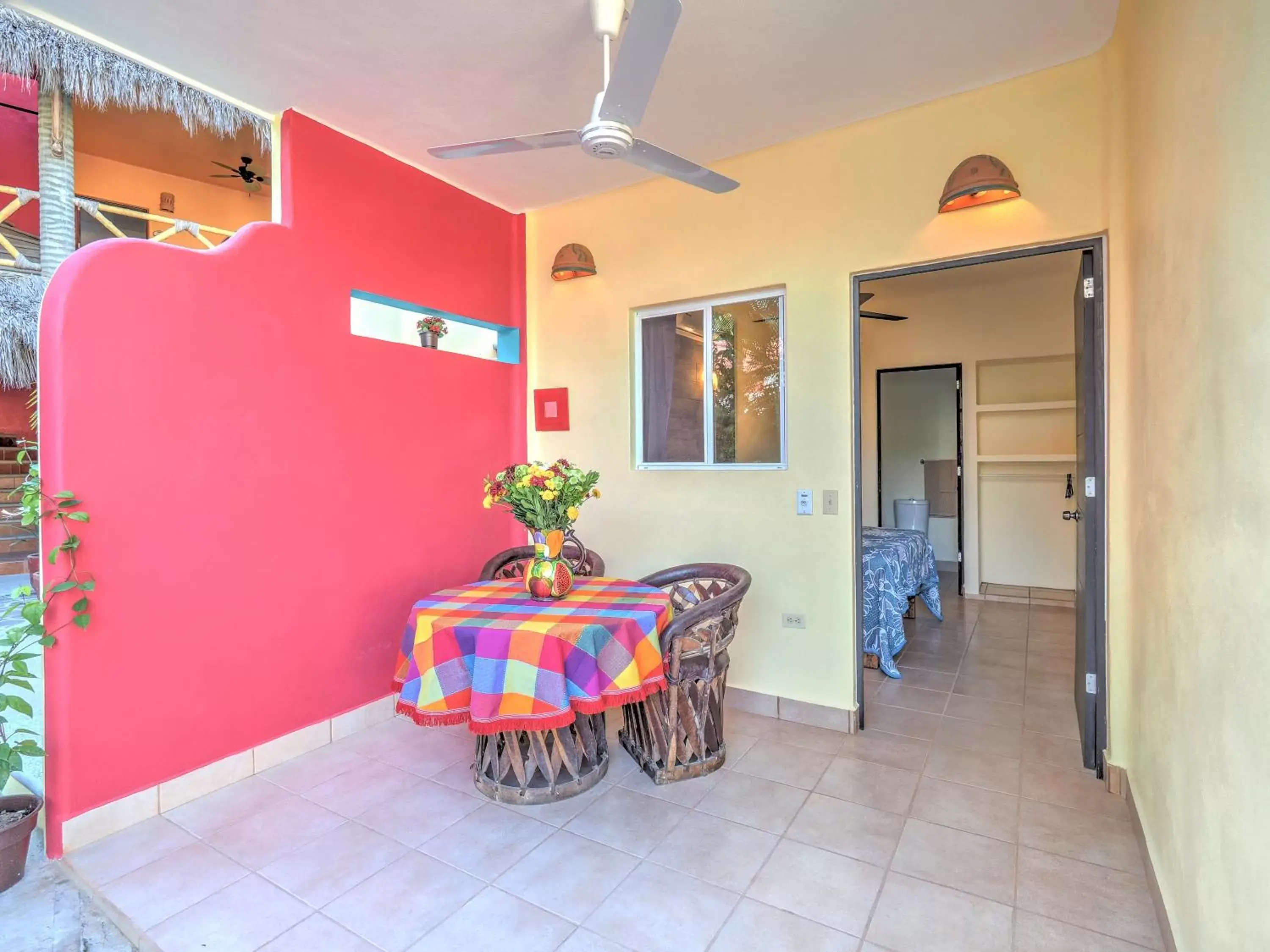 Small Double or Twin Room in La Cruz Inn Small Double or Twin Room in La Cruz Inn