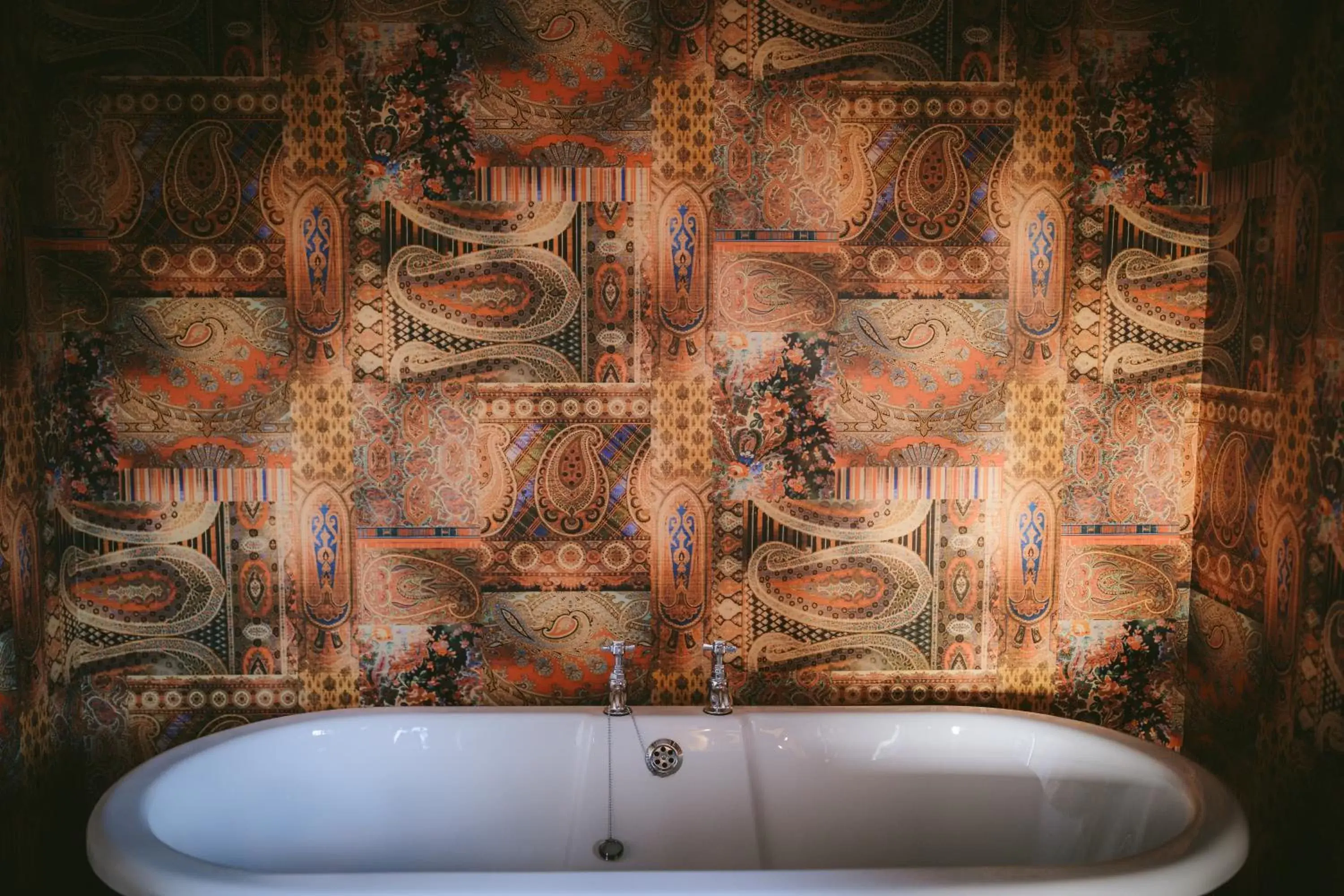 Bath, Bathroom in Charlton Hall Estate