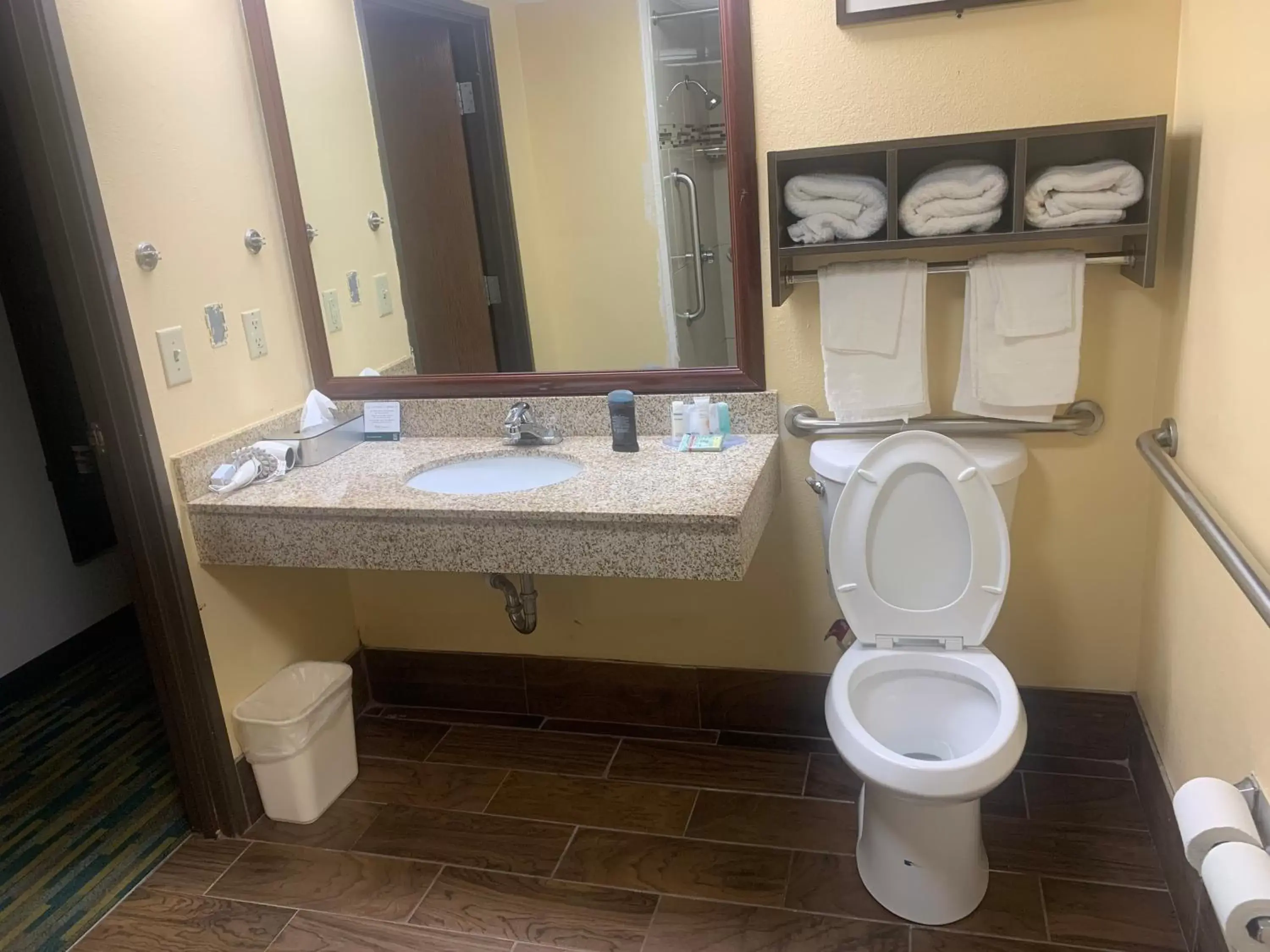 Bathroom in Quality Inn Winder, GA