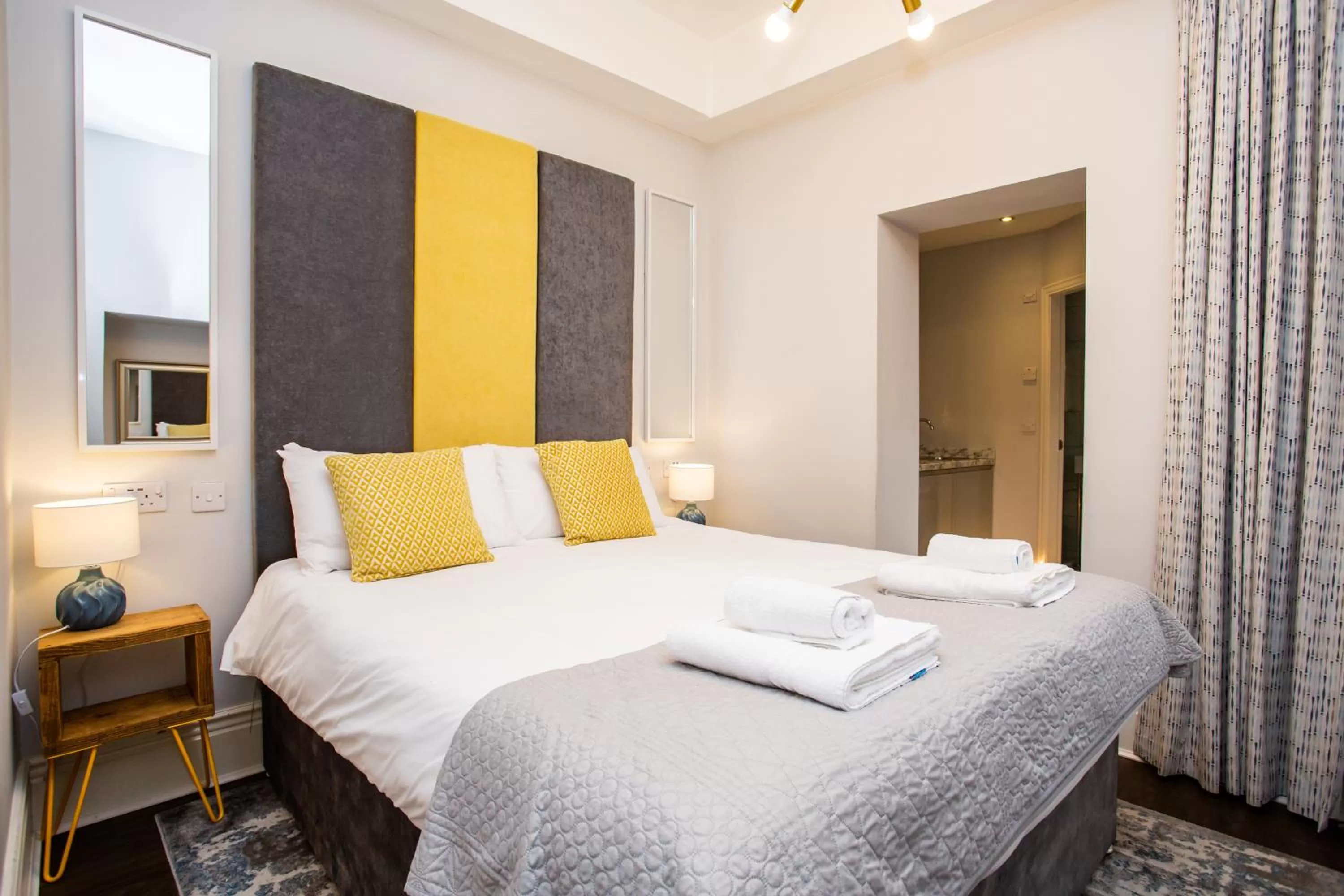 Superior King Room in Stay Coastal