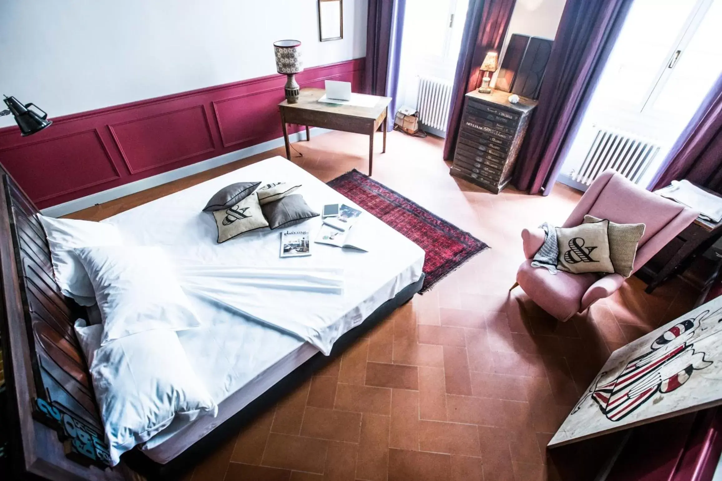 Photo of the whole room, Bed in Soprarno Suites