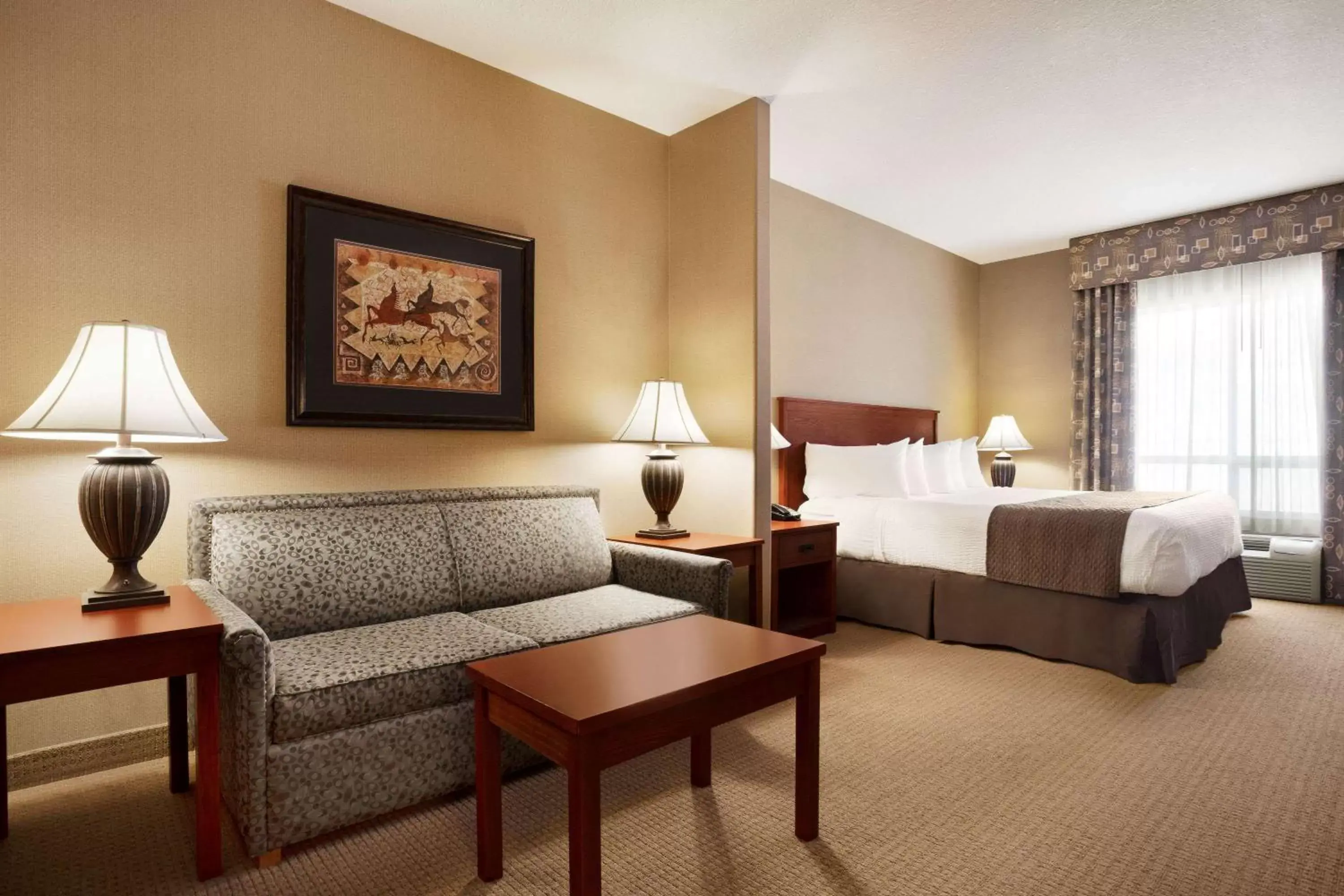 Photo of the whole room, Bed in Days Inn & Suites by Wyndham Strathmore