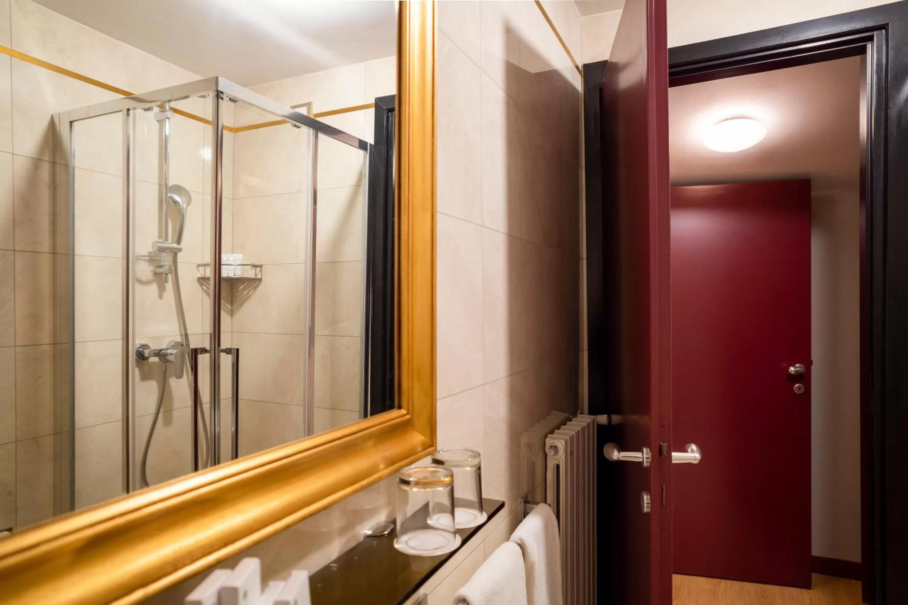 Bathroom in Palazzo Porta Romana Hotel