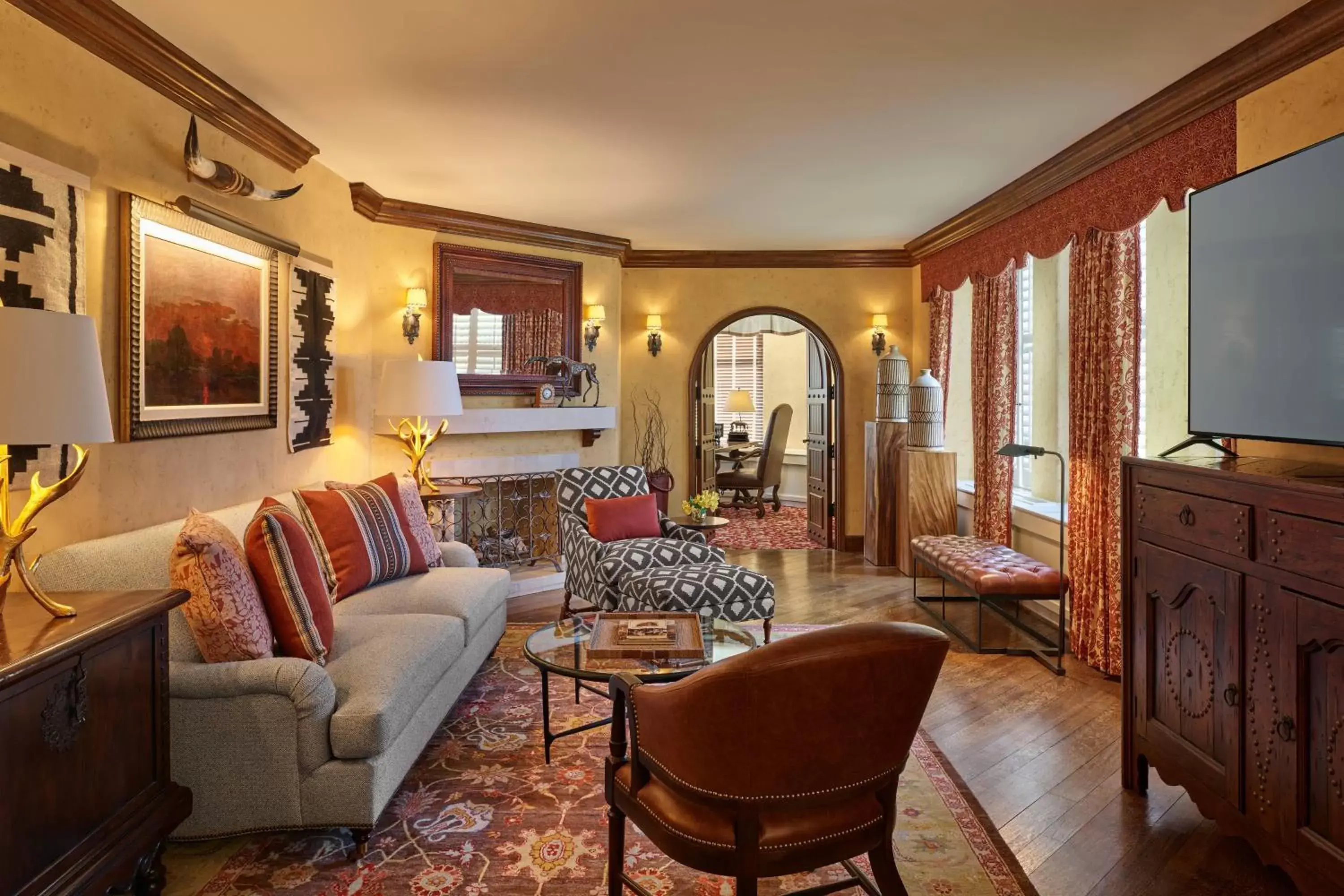 Photo of the whole room, Seating Area in The Brown Palace Hotel and Spa, Autograph Collection