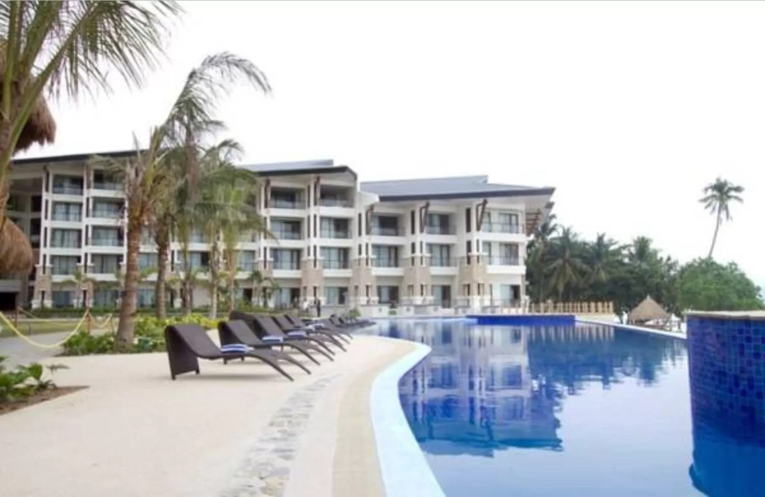 sunbed in The Bellevue Resort