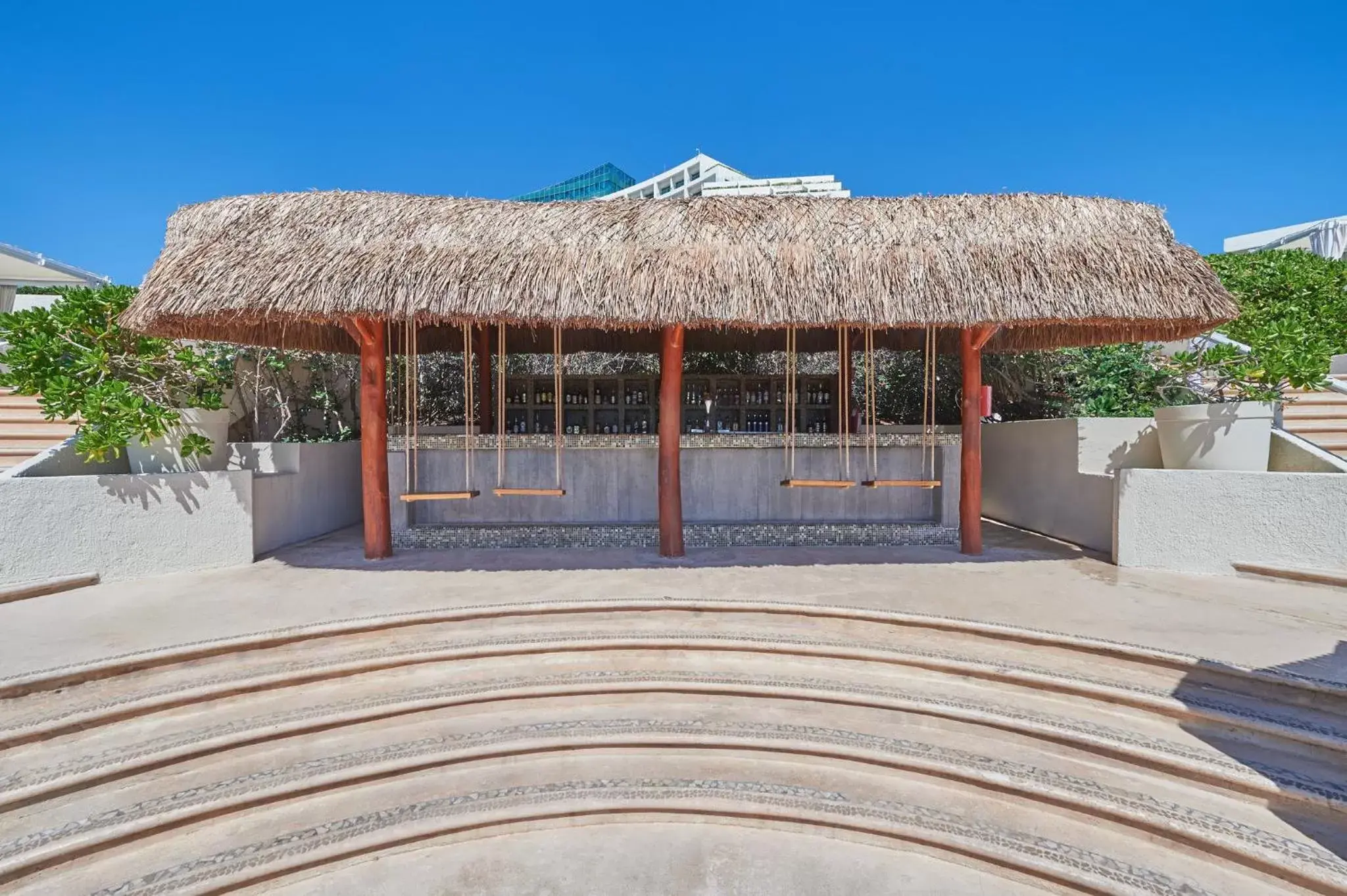 Lounge or bar in Live Aqua Beach Resort Cancun